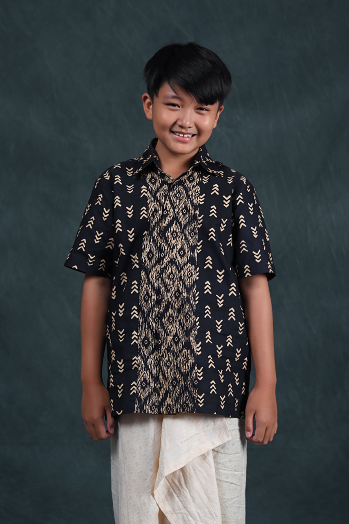 Shirt Garut Black K0008