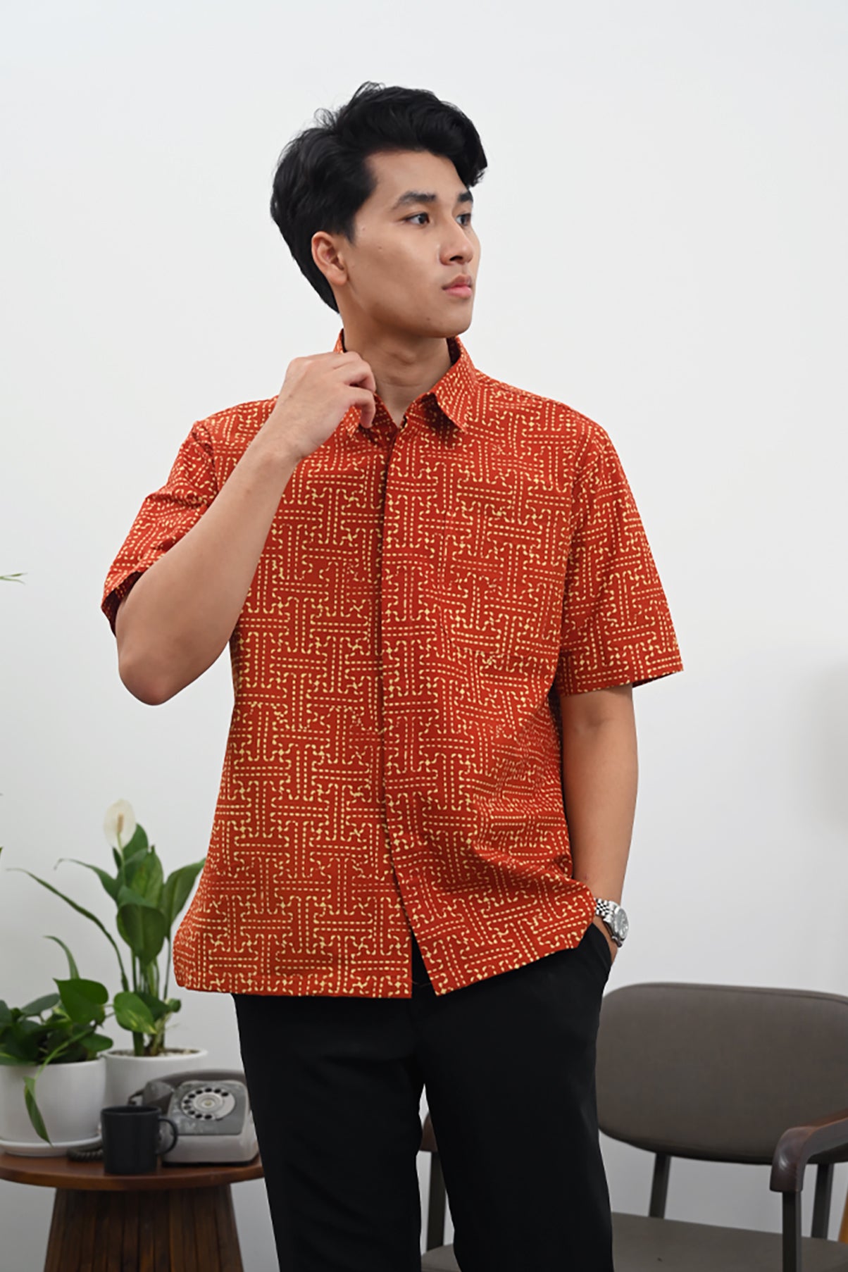 Banji Orange Garut Short M0328