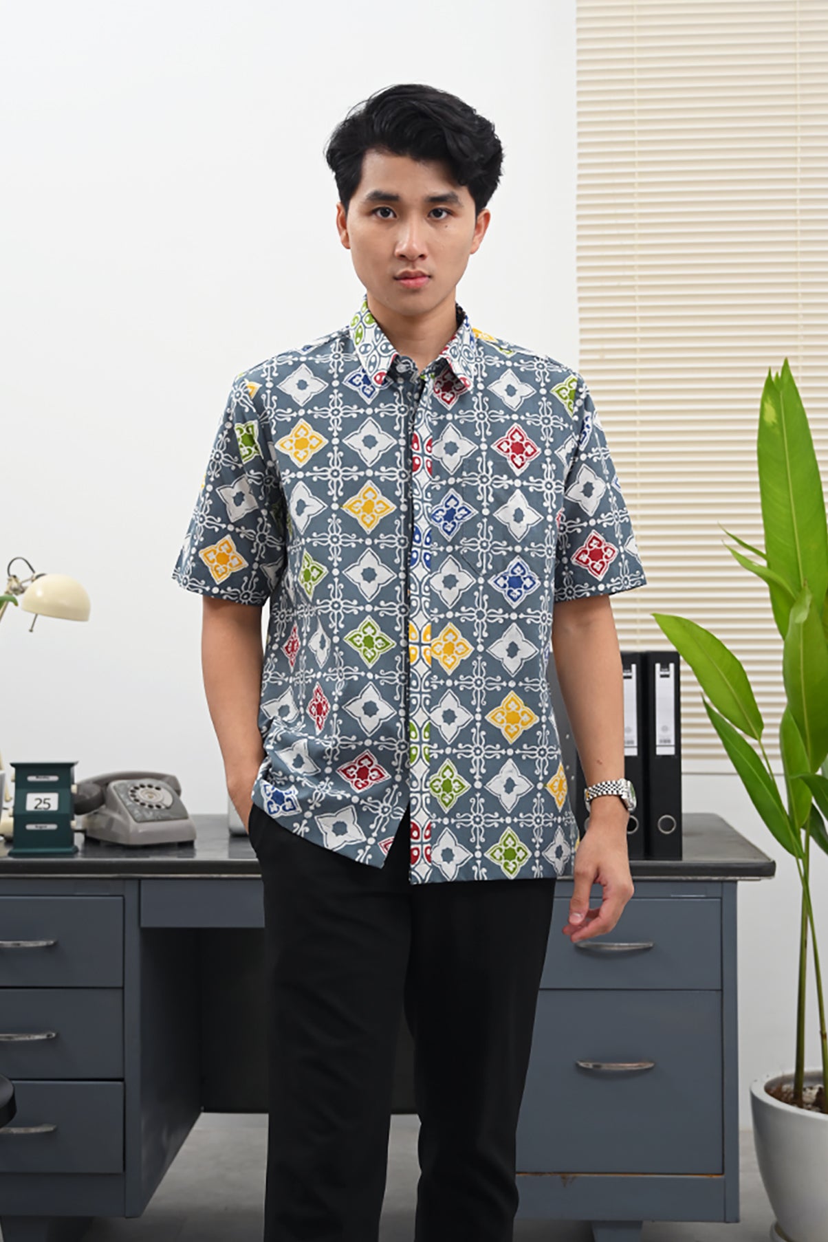 Restu Wonogiren Short M0321