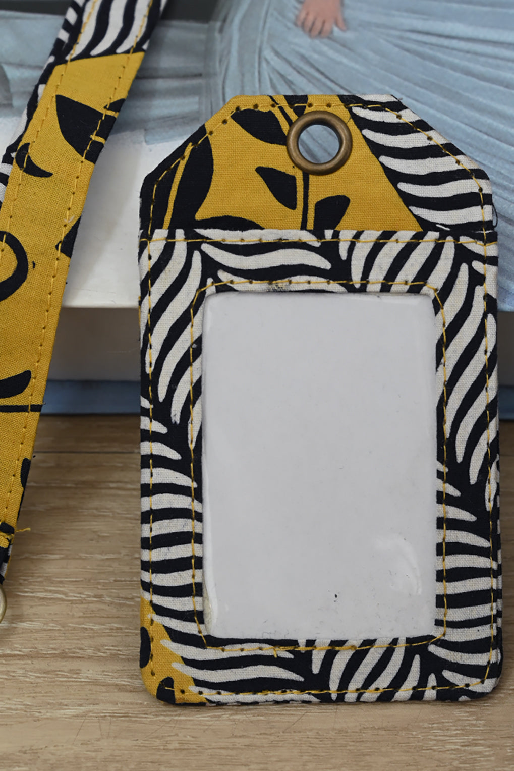 Lanyard Garut Yellow A0053