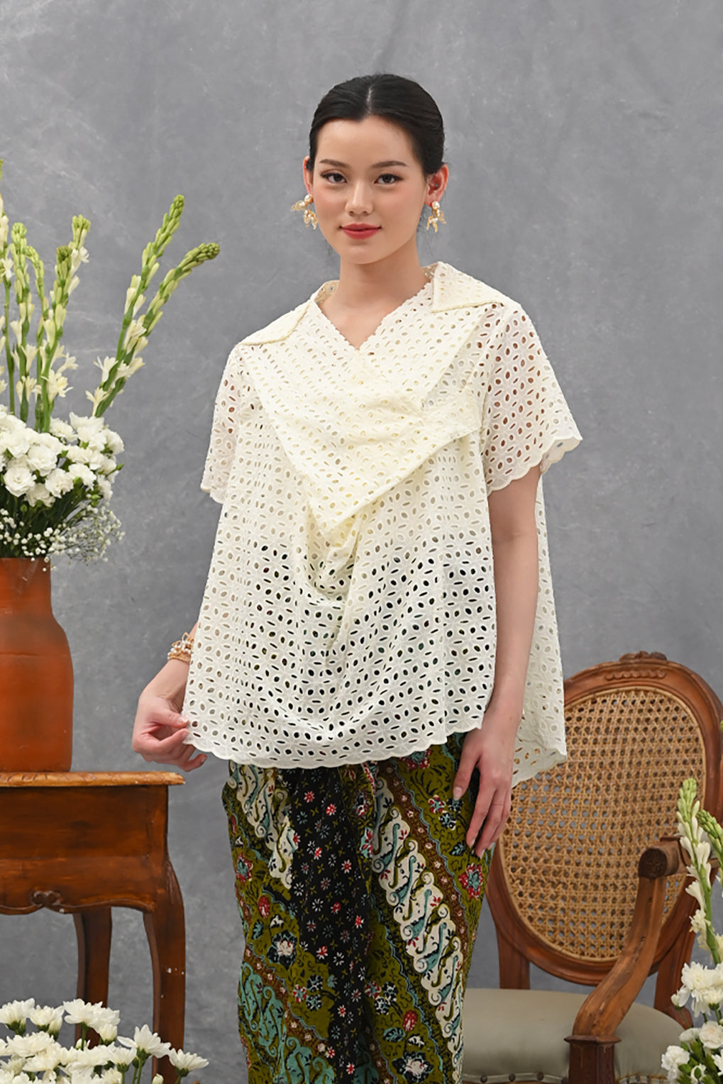 Adia Basic White T3994