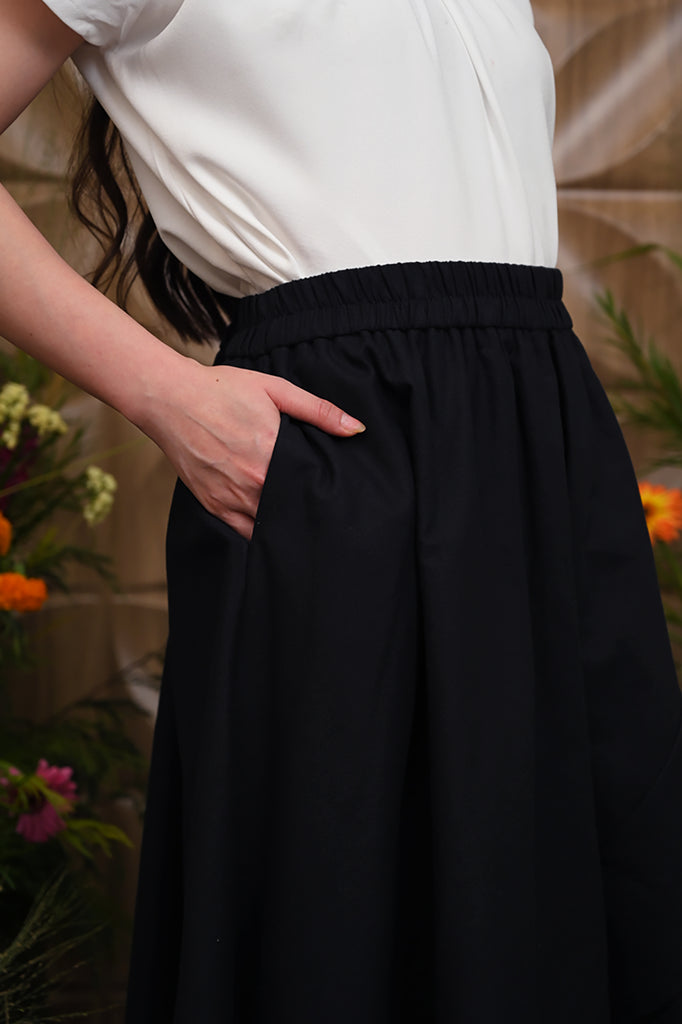 Ropie Skirt Black P0355