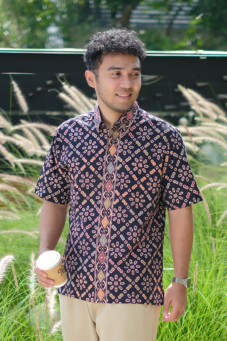 Bayu Wonogiren Black Short M0291