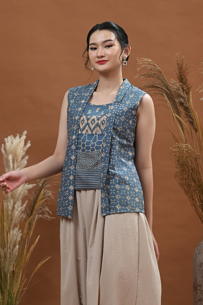 Kebaya Garut Sleeveless Blue T3048