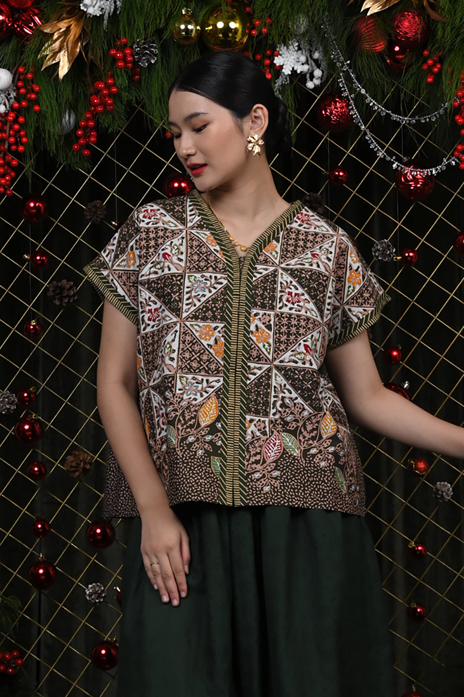 Dilla Wonogiren T3848