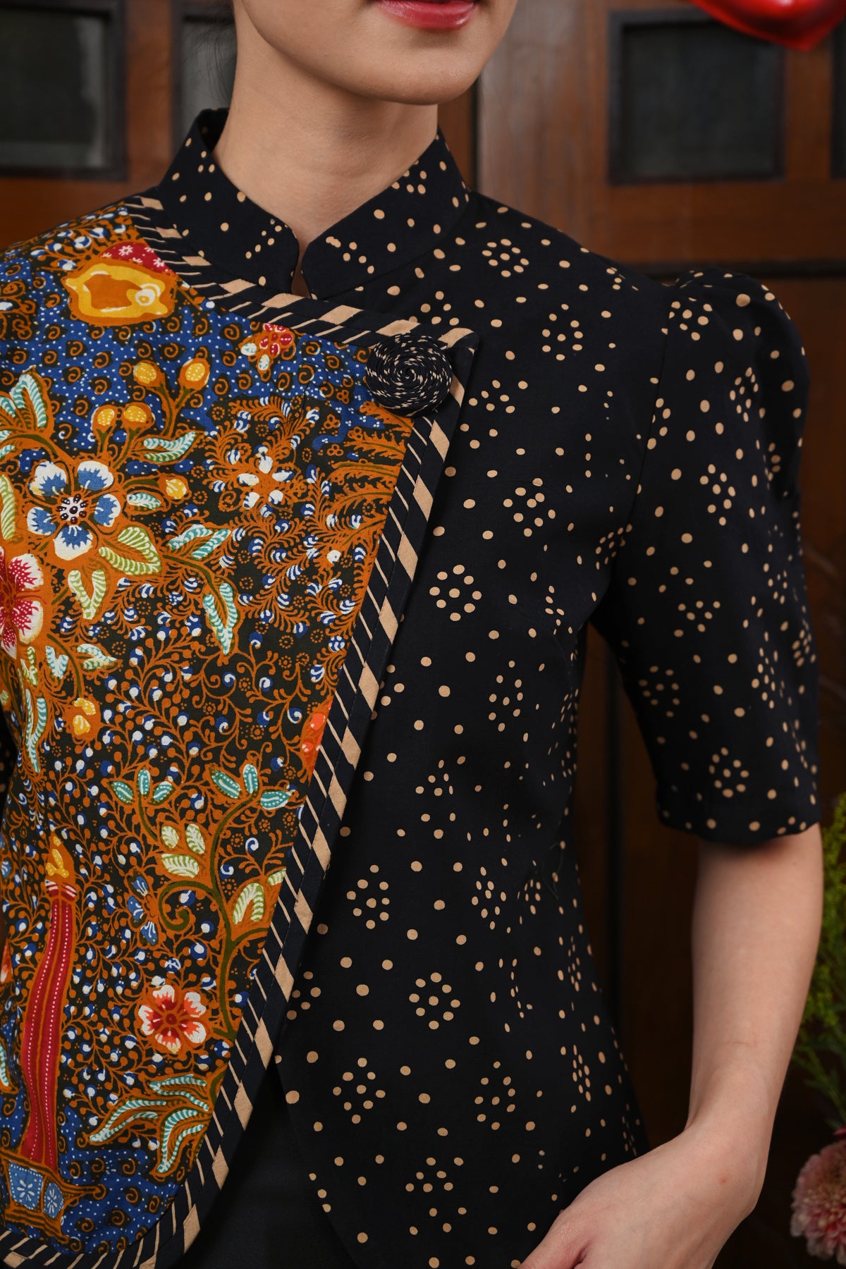 Cahaya Short Encim Betawi T5775