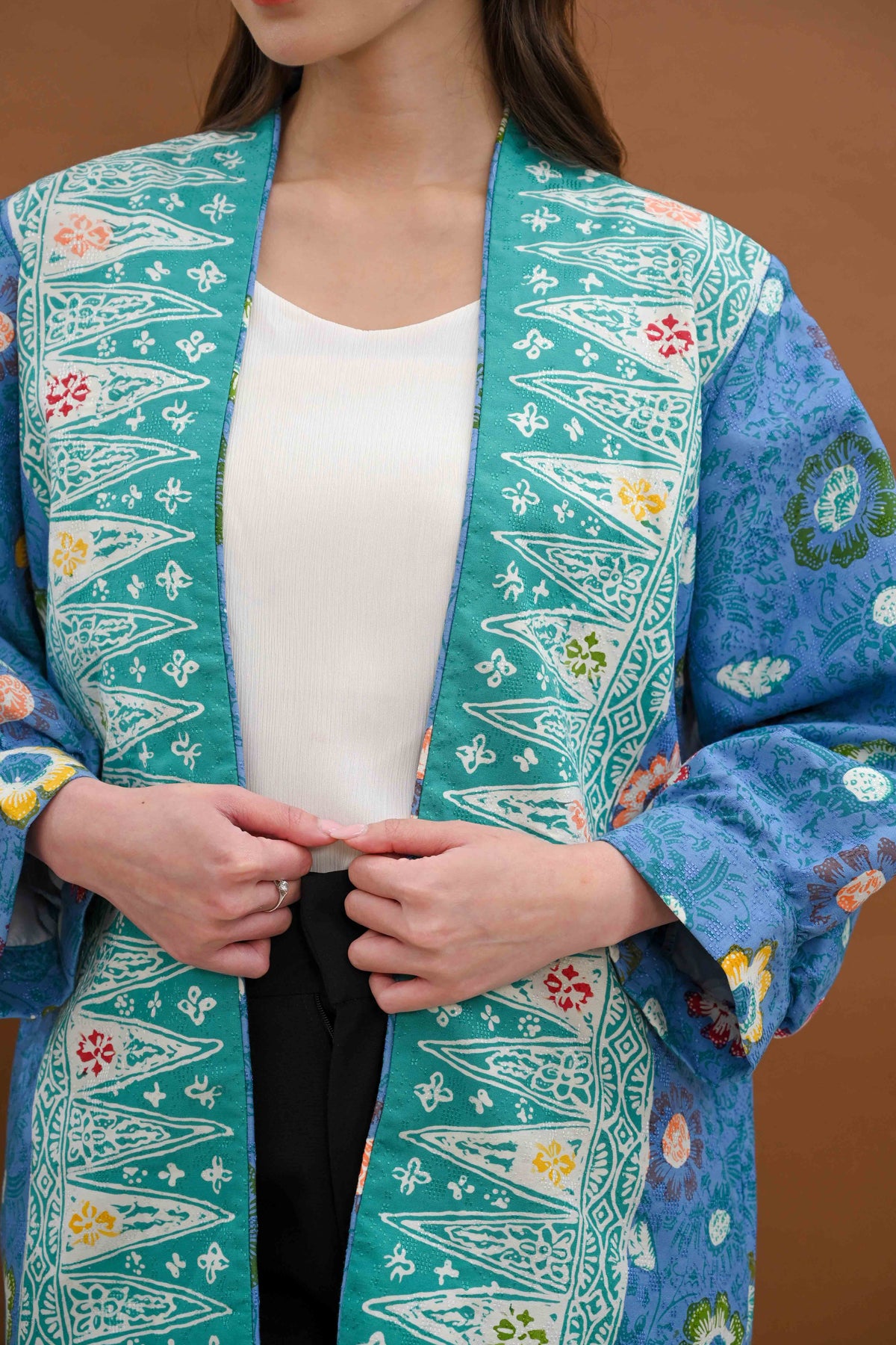 Outer Sevilla Dobi Cirebon T5548