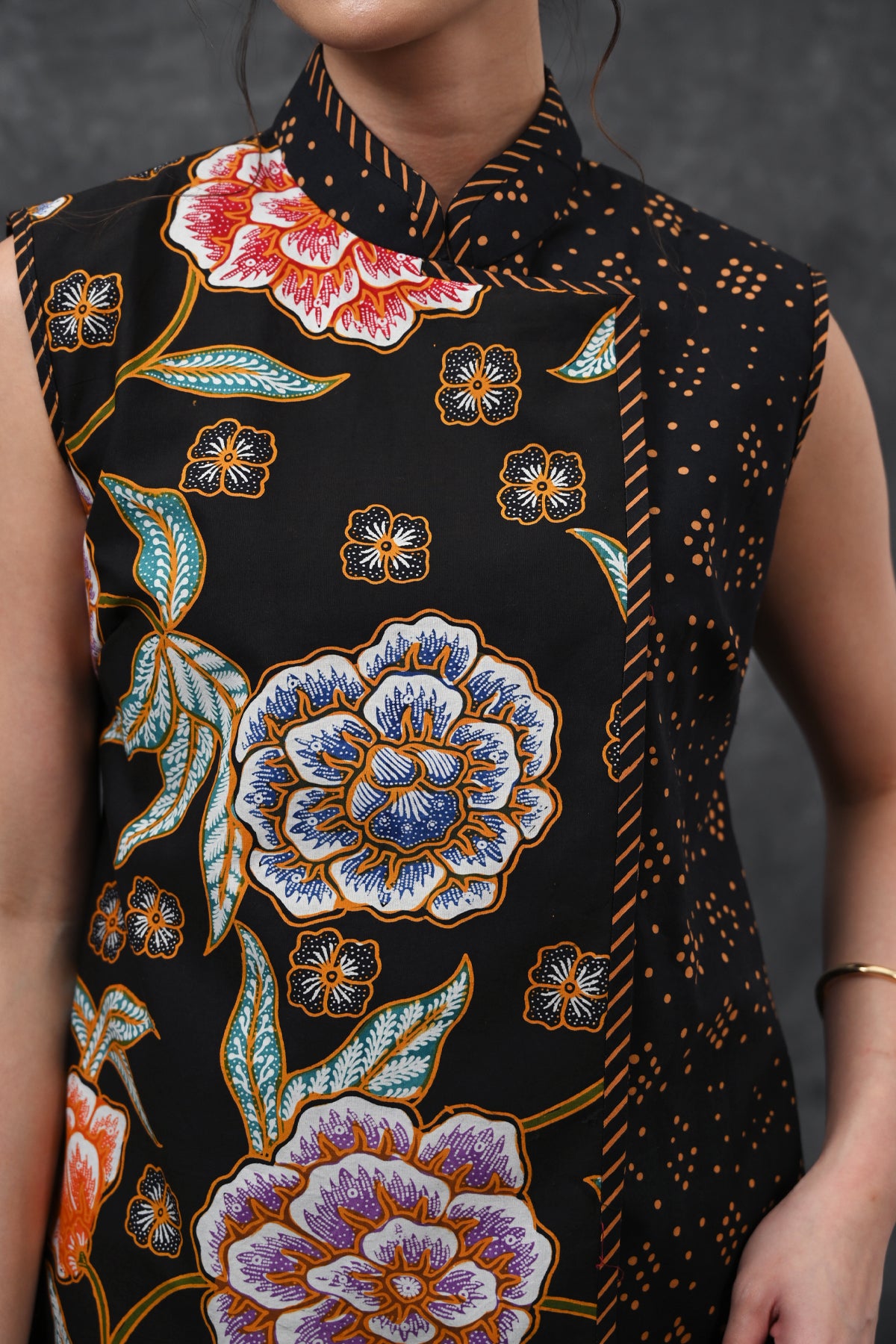 Adora Sleeveless Encim Cemani T6122