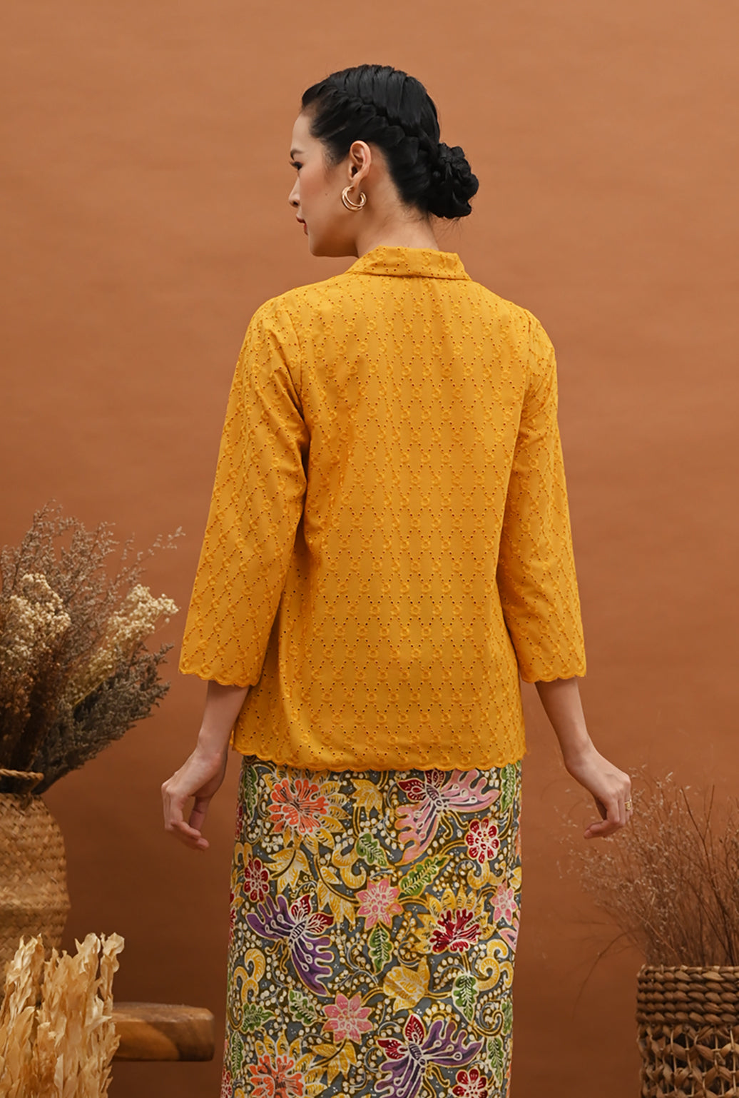 Kebaya Kartini Yellow Lasem T2862