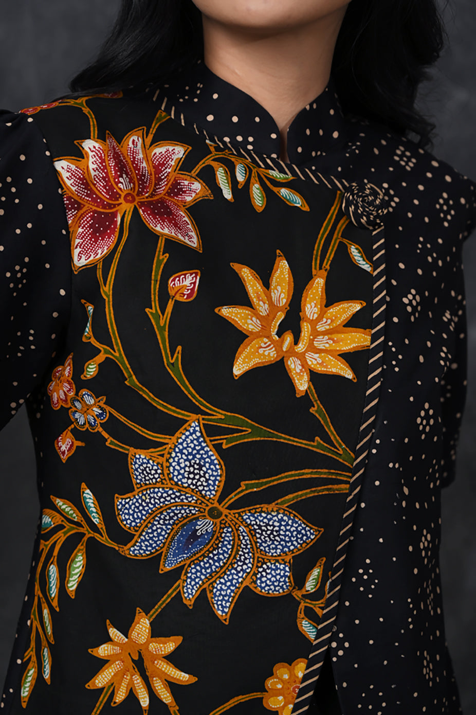 Cahaya Encim Short Cemani T4617