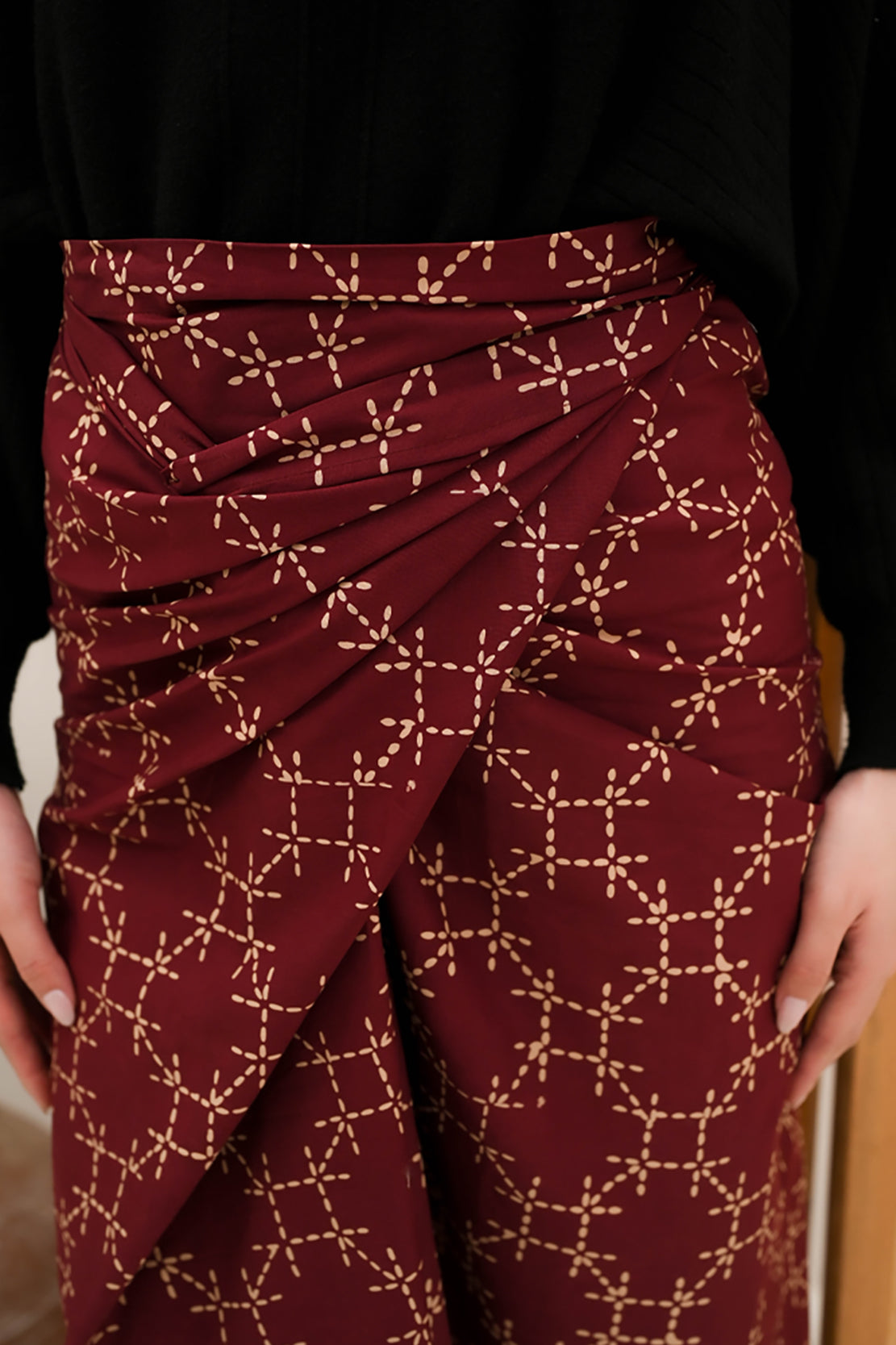 Lilit Skirt Garut Red P0474