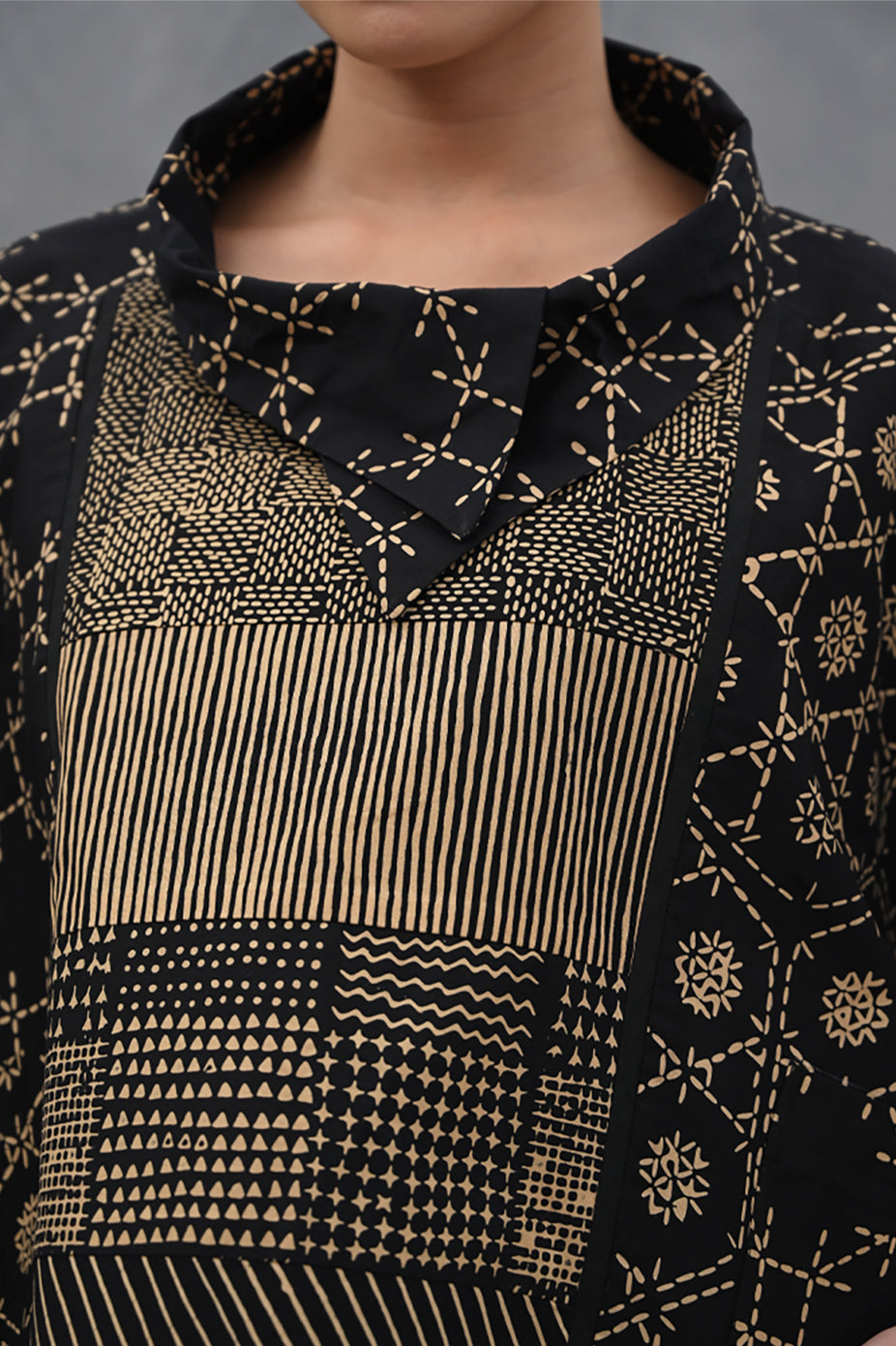 Wins Garut Black T4027