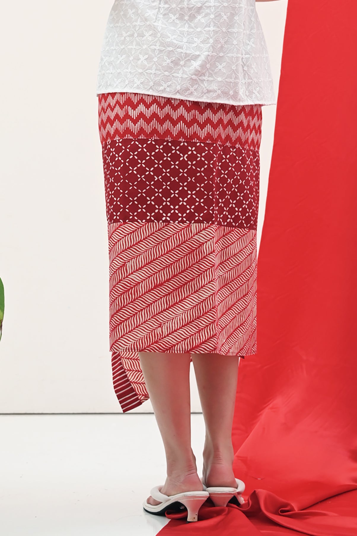 Lilit Garut Merah Putih P0230