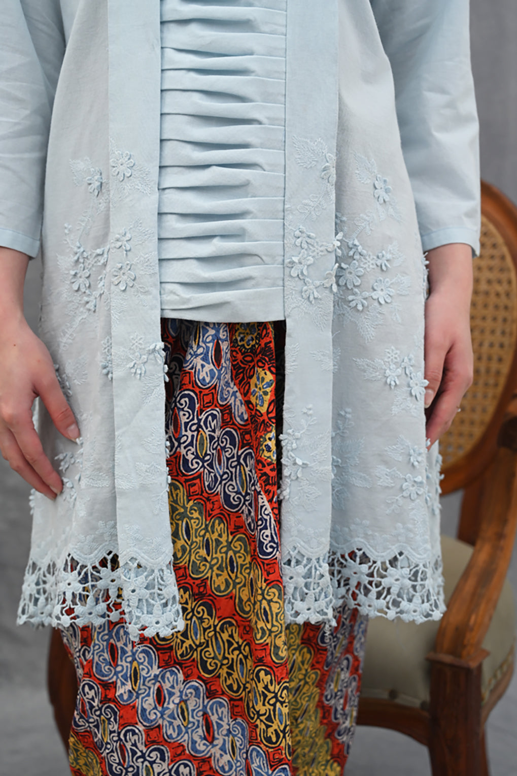 Kebaya Long Basic Blue T4042