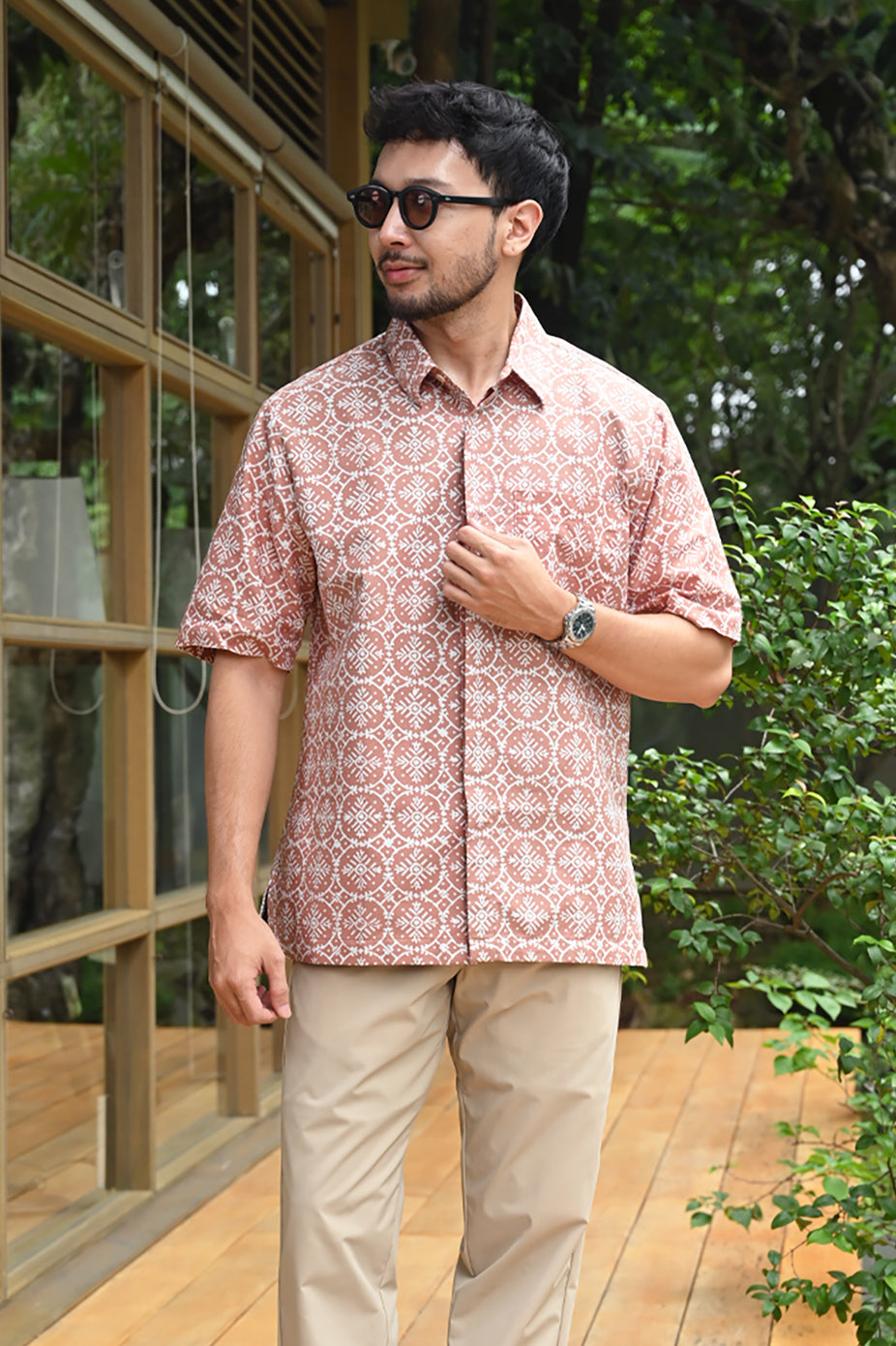 Jlamprang Brown Short M0309