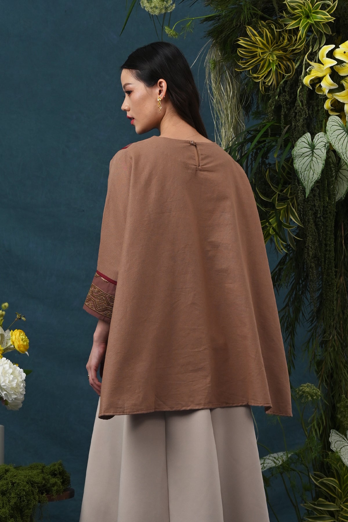 Miki Brown Suksma T5979