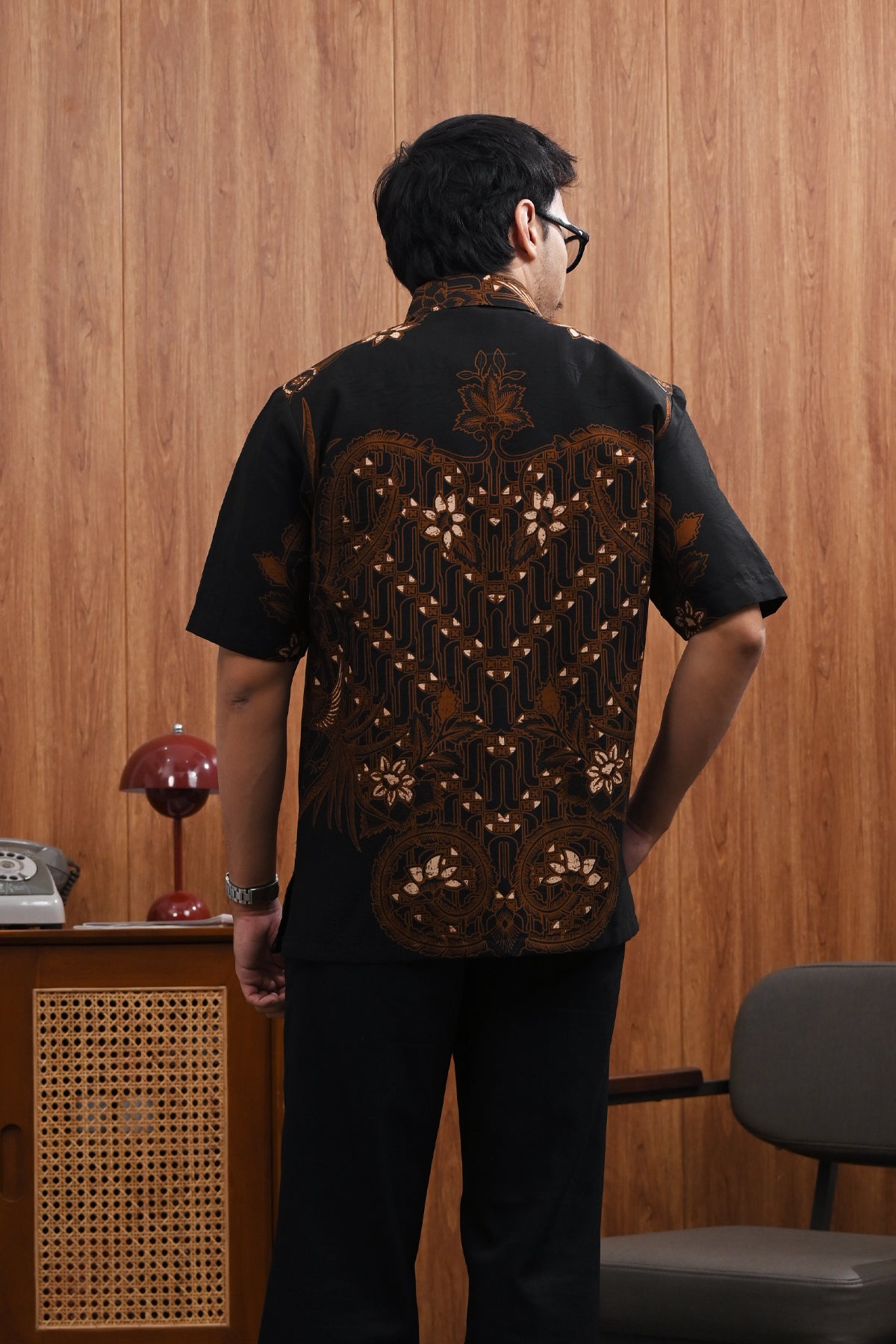Janaka Sogan Short M0366