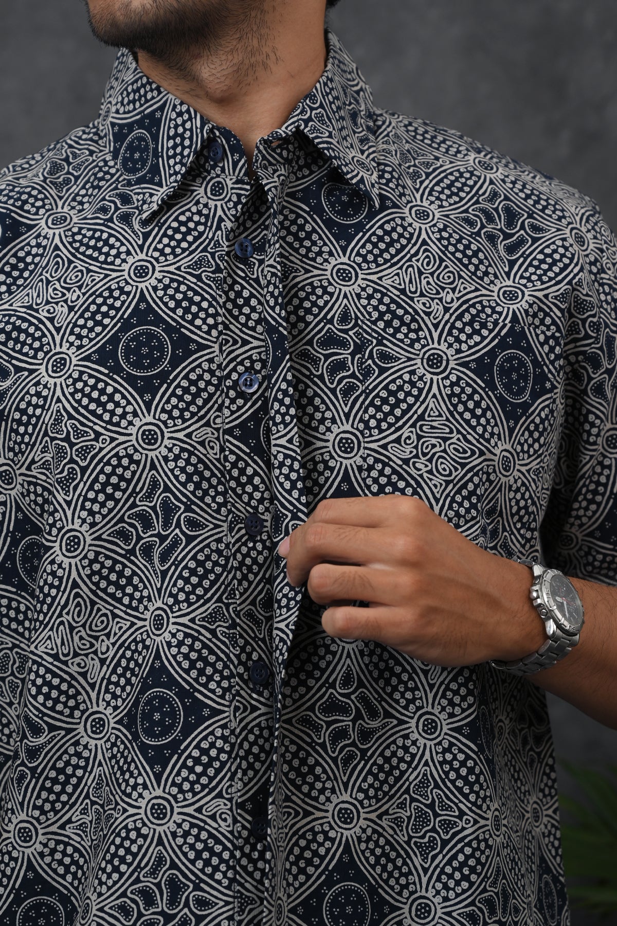 Ruma Kontemporer Short M0386