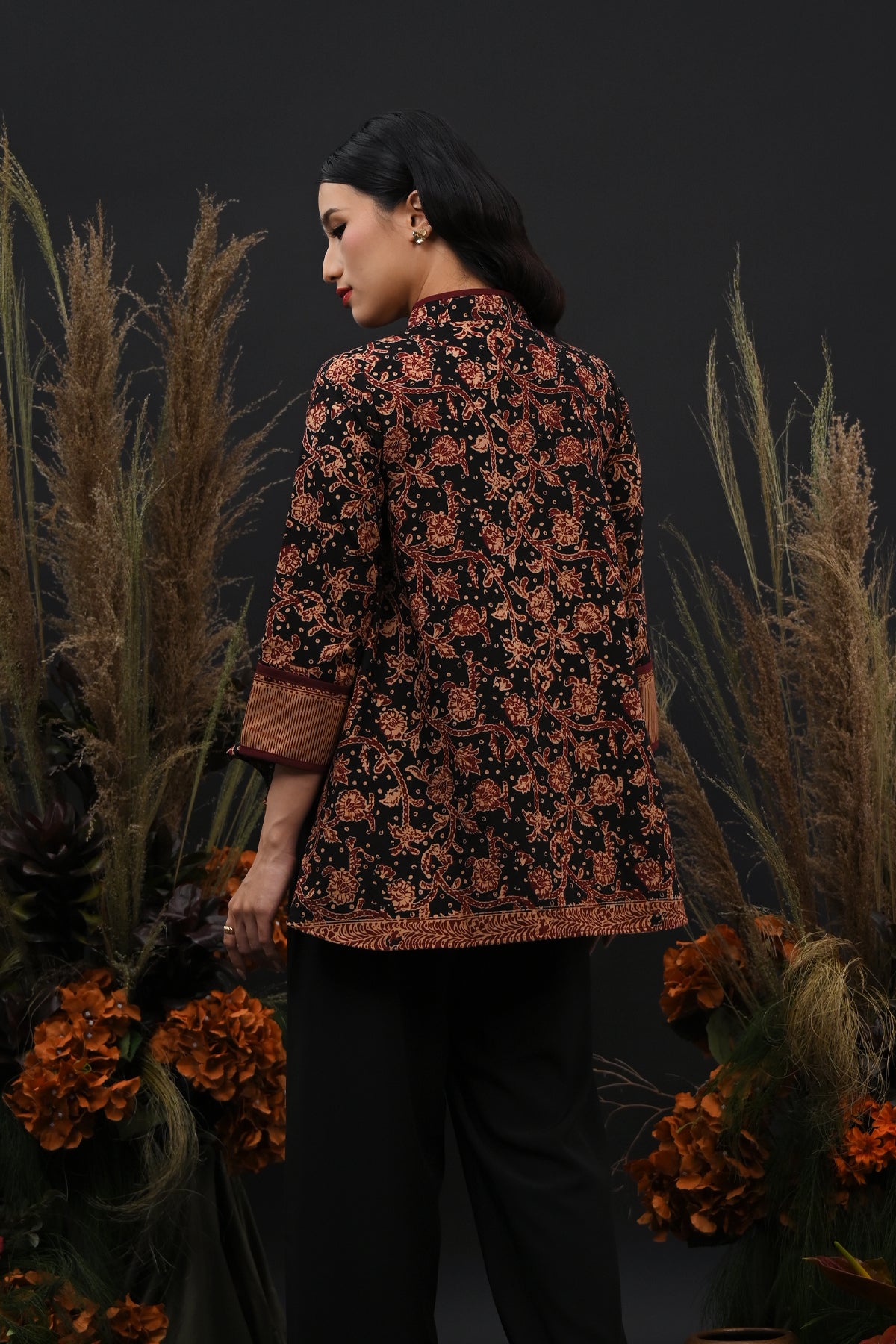 Orlika Sembagi Cirebon T6136