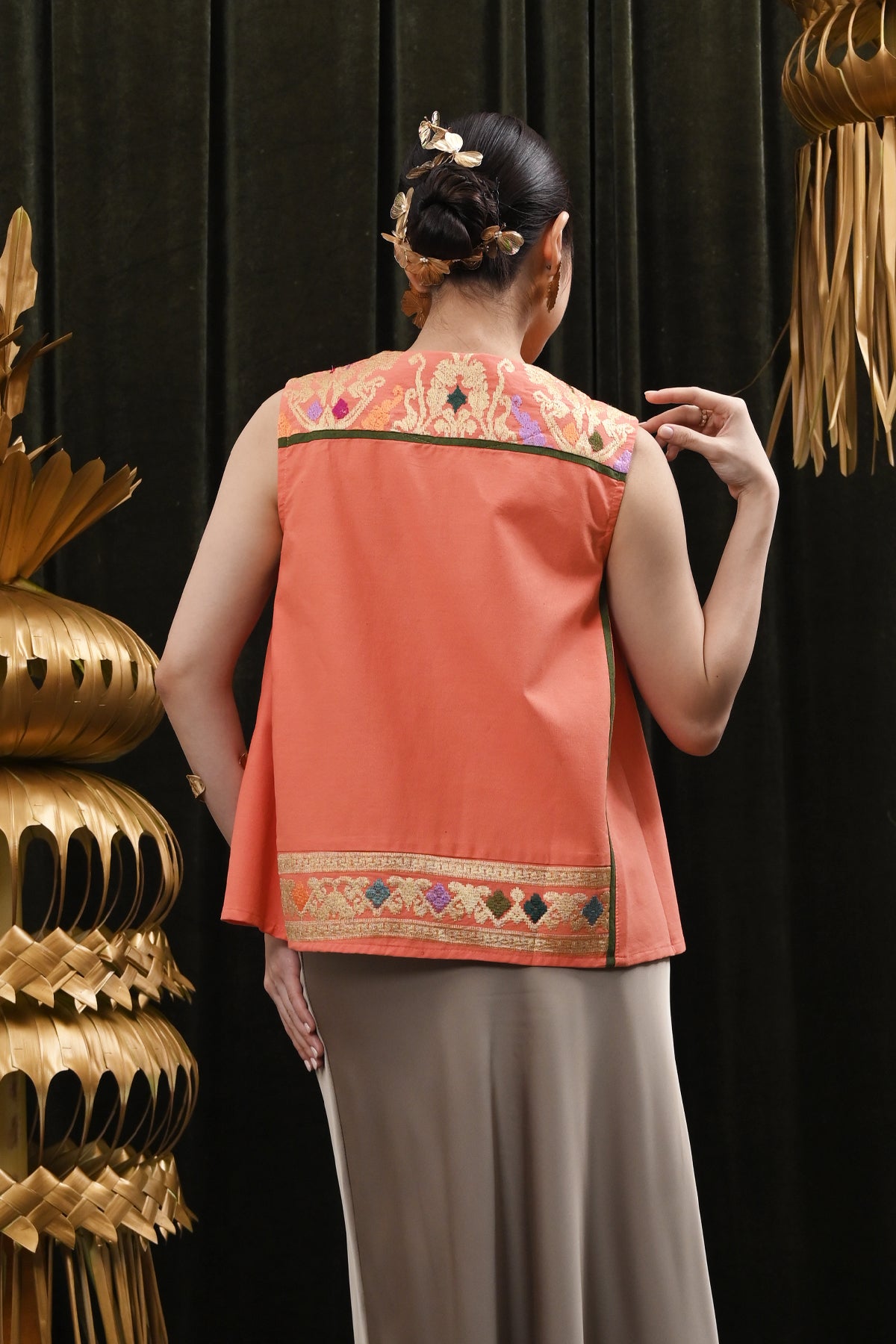 Vivana Sleeveless Suksma T5201