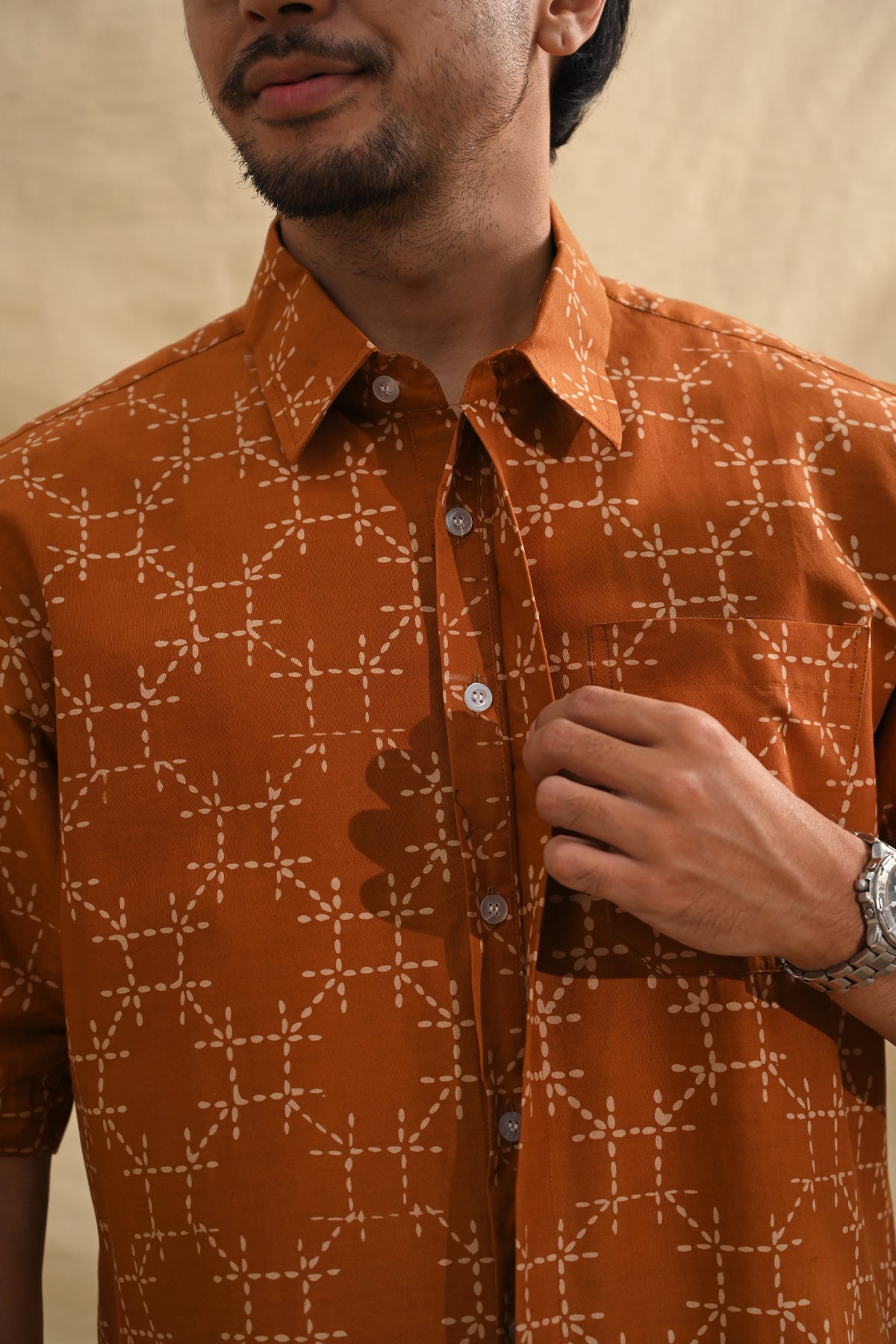 Octogonia Harmoni Turmeric Short M0351