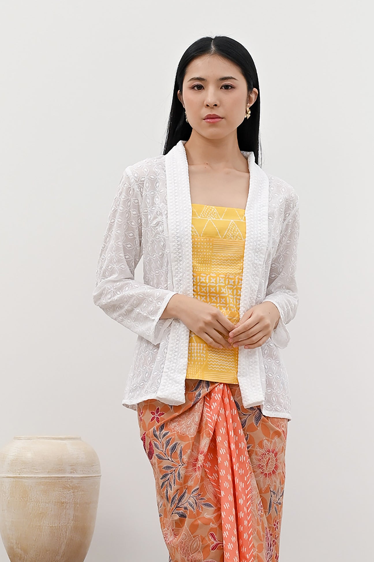 Kebaya Long Basic White T4046