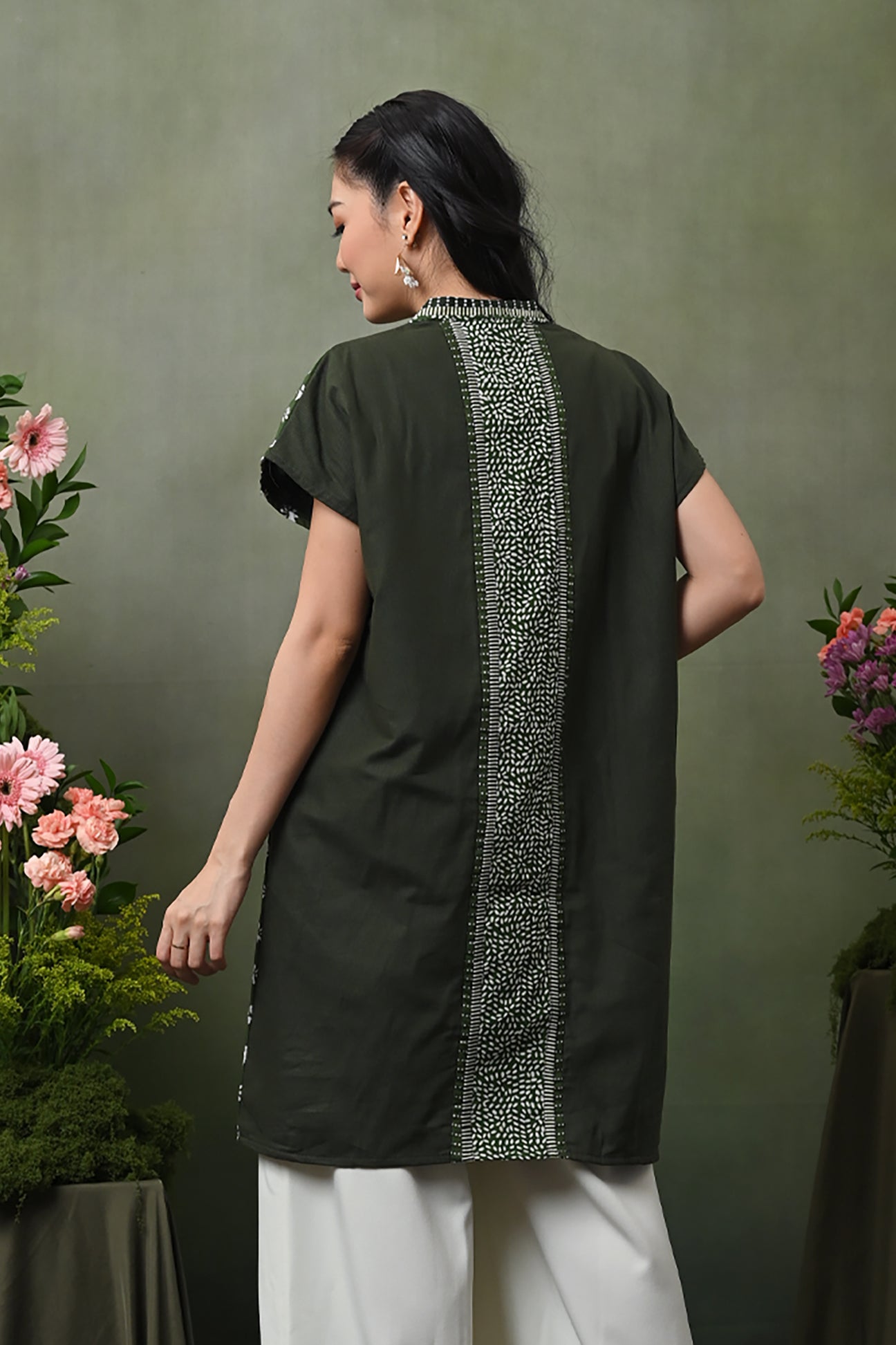 Kebaya Dhini Long T4797