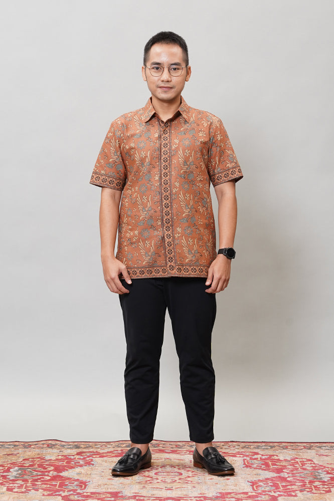 Load image into Gallery viewer, Balian Short Sleeve M0189