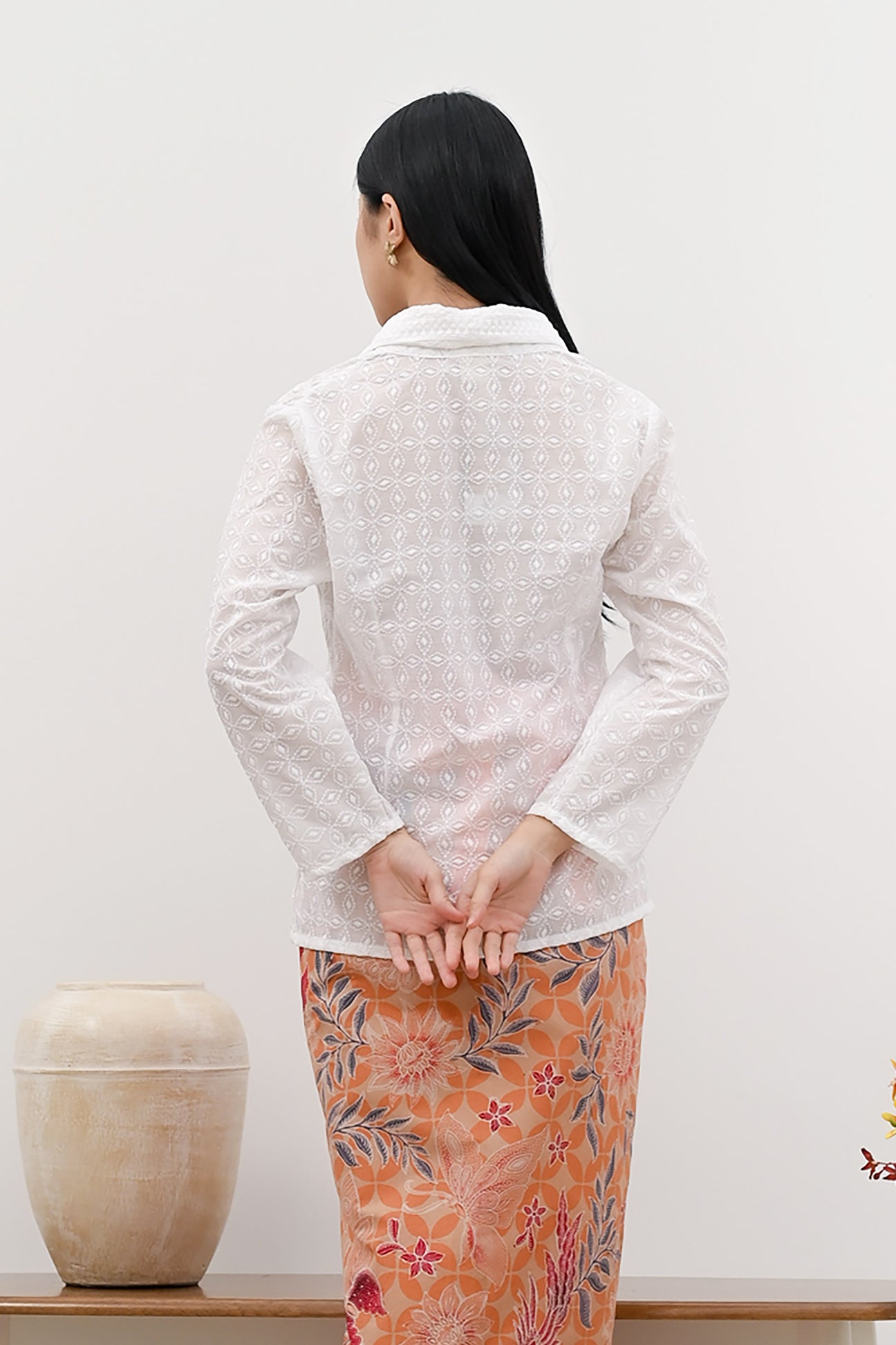 Kebaya Long Basic White T4046