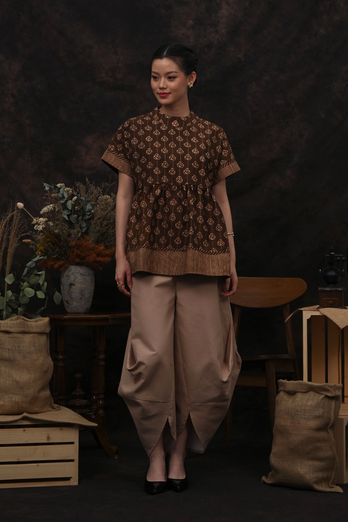 Nyiur Short Garut Kopi T6268