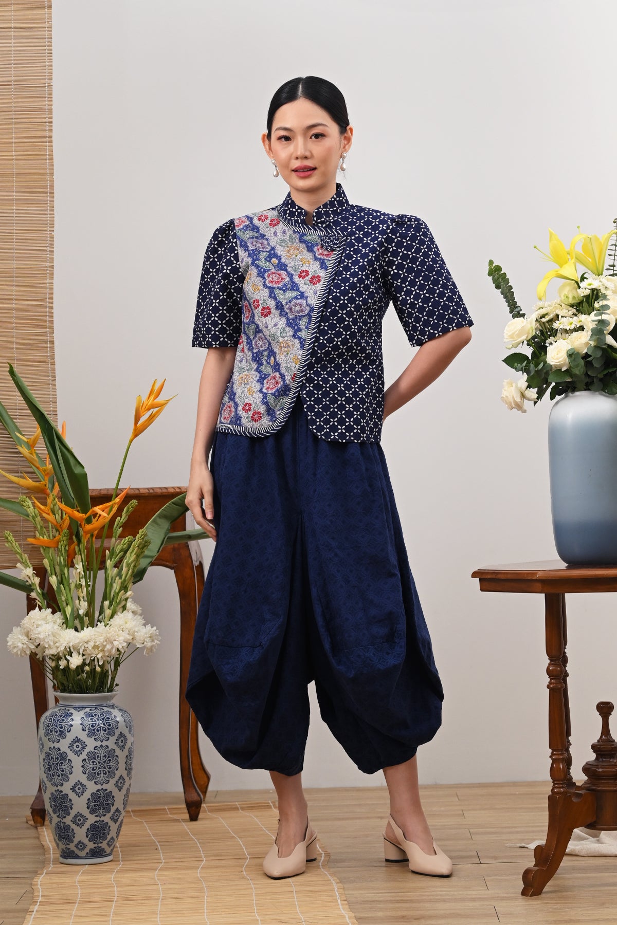 Cahaya Short Encim T5761