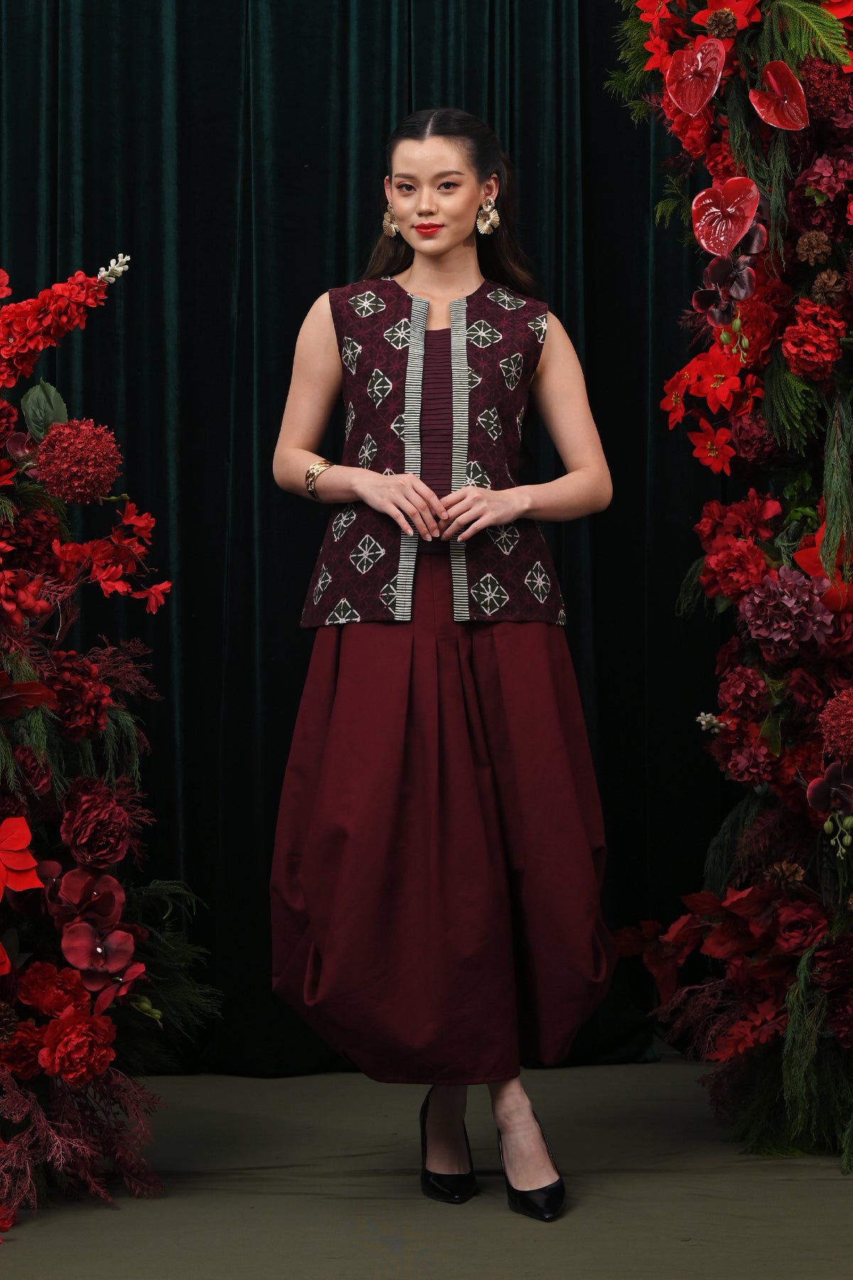 Kebaya Sleeveless Dobi Cirebon T4988