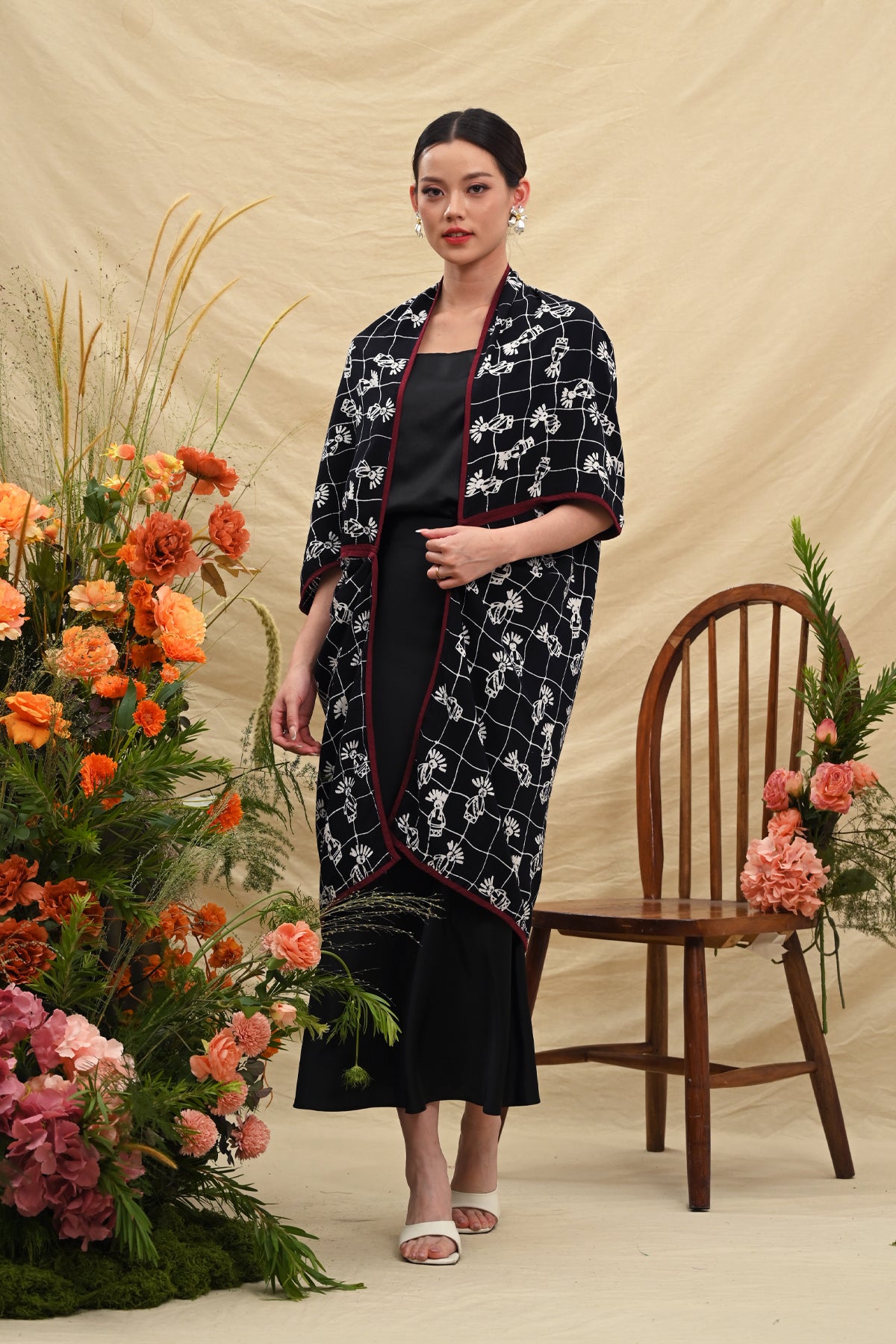 Outer Rayon Black Betawi T5692