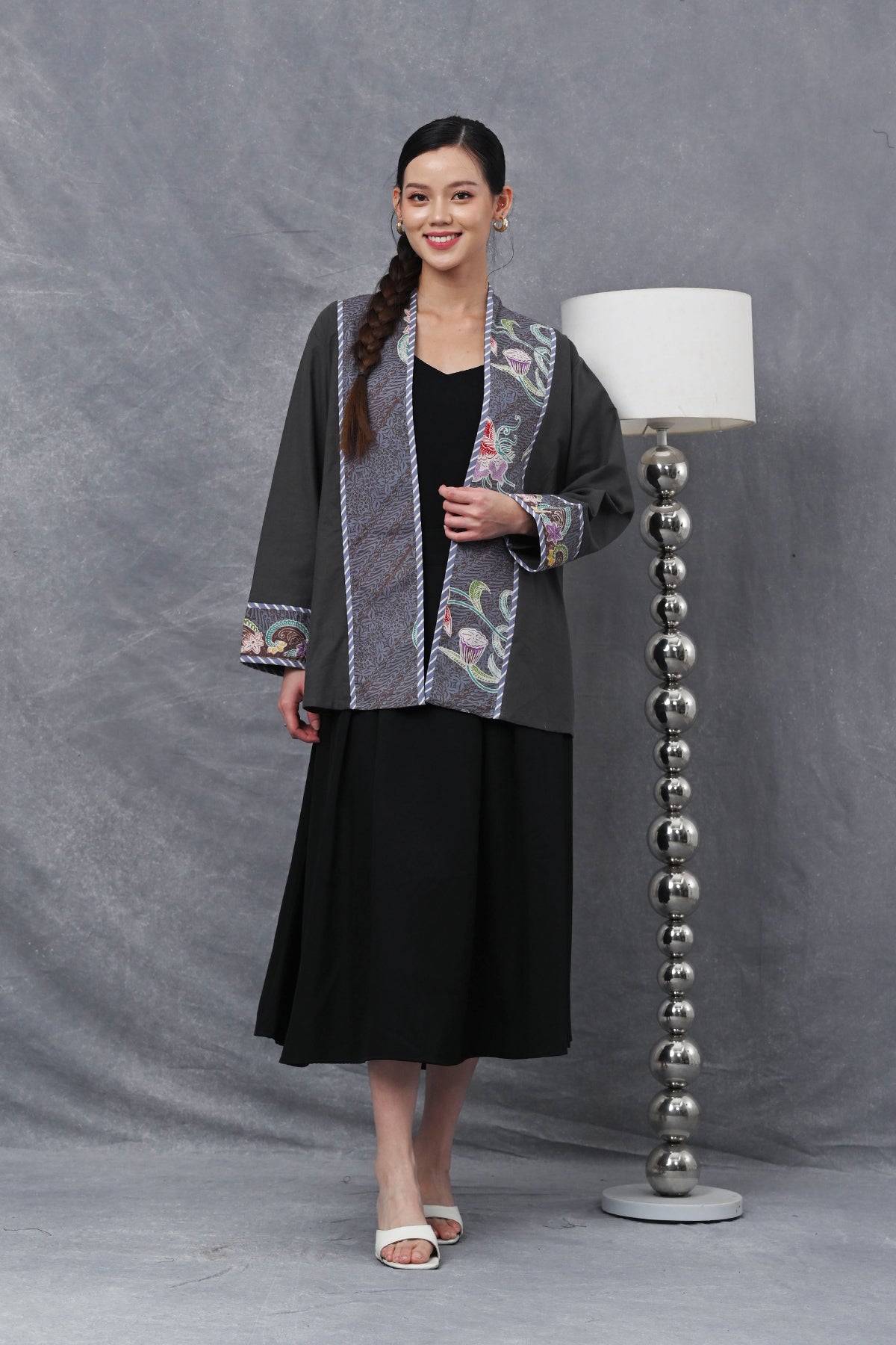Outer Naru Grey PART0597