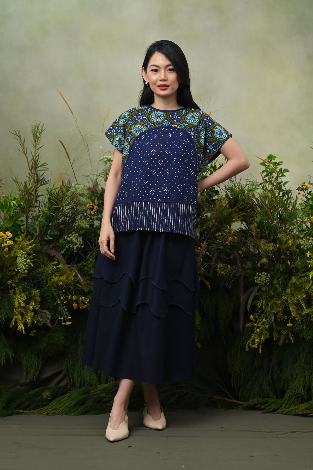 Dhini Shania Encim T5377