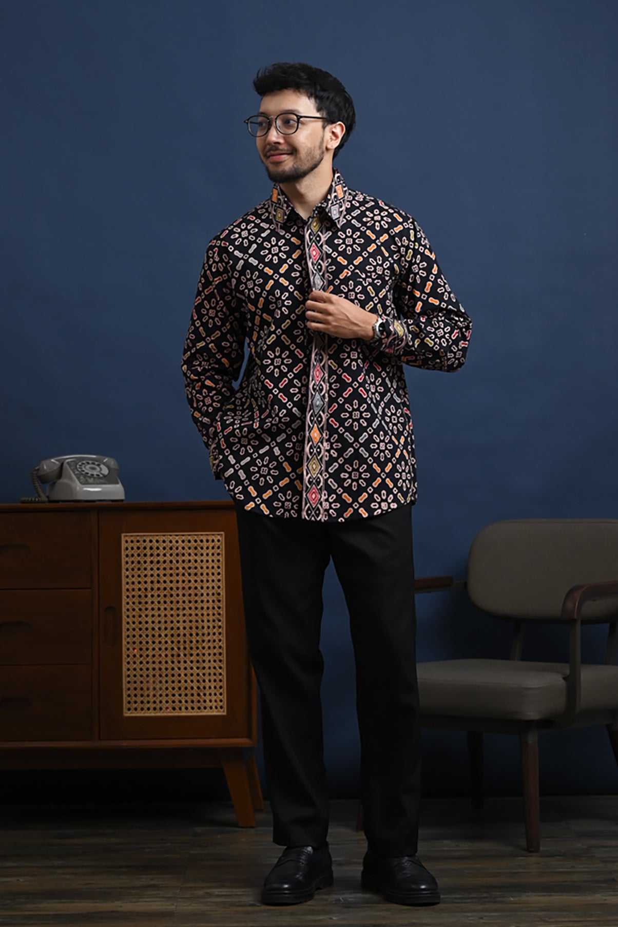 Bayu Wonogiren Black L0147