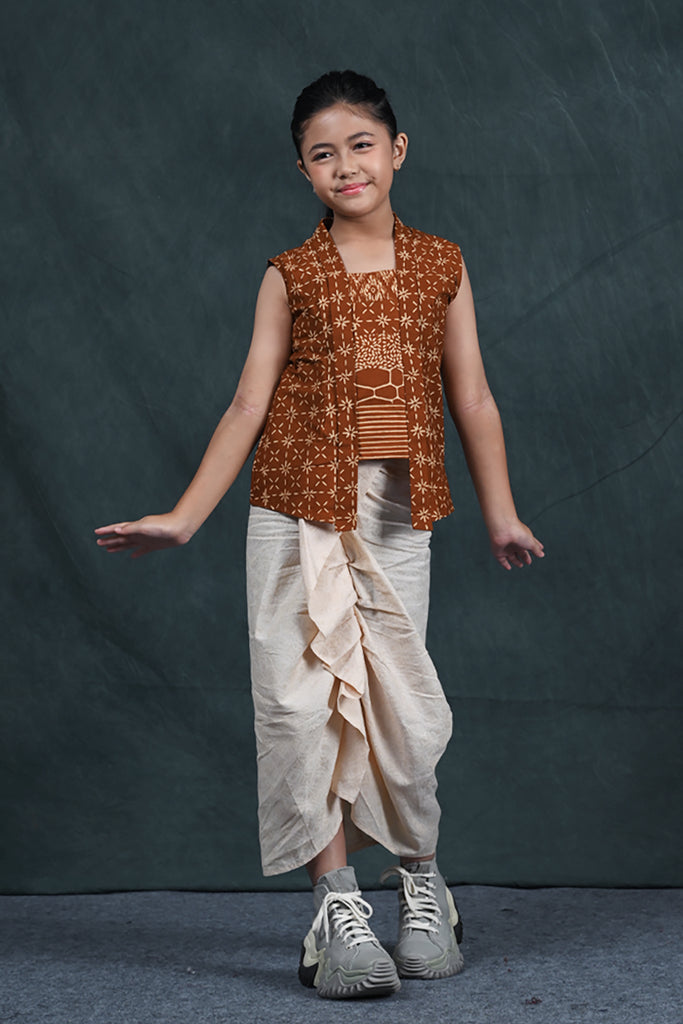 Kebaya Garut Sleeveless Brown K0003