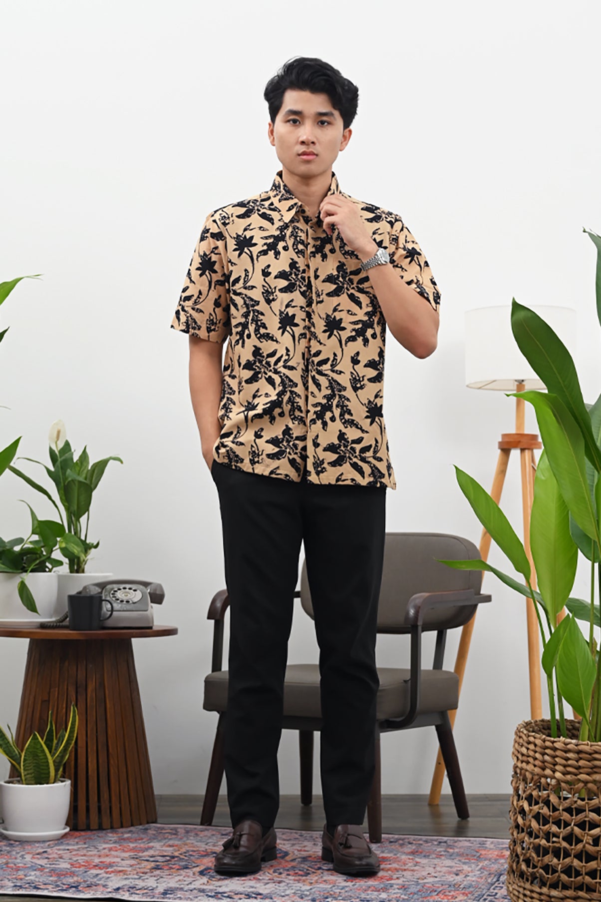 Ara Wonogiren Short M0334