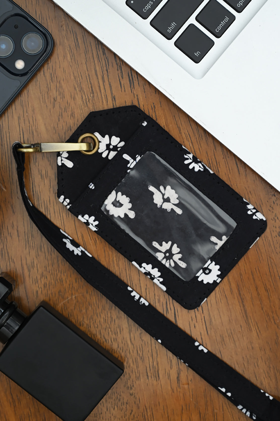 Lanyard Garut Black A0070