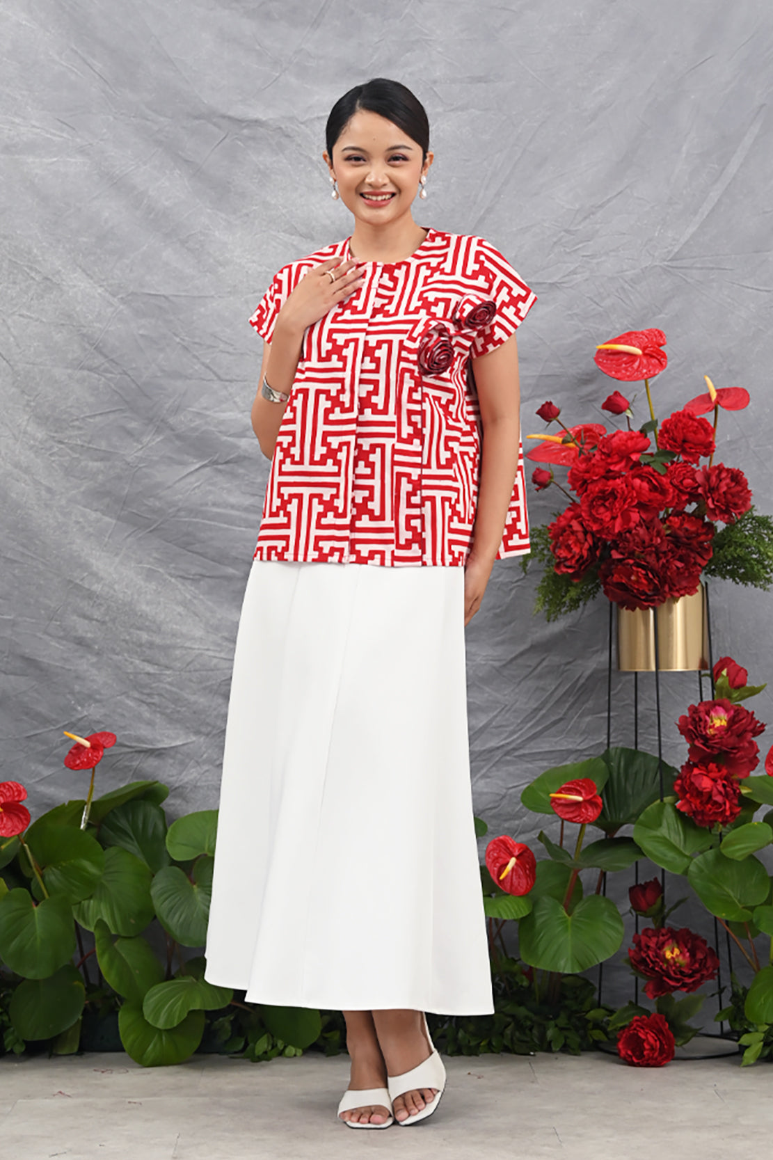 Rose Merah Putih T4473