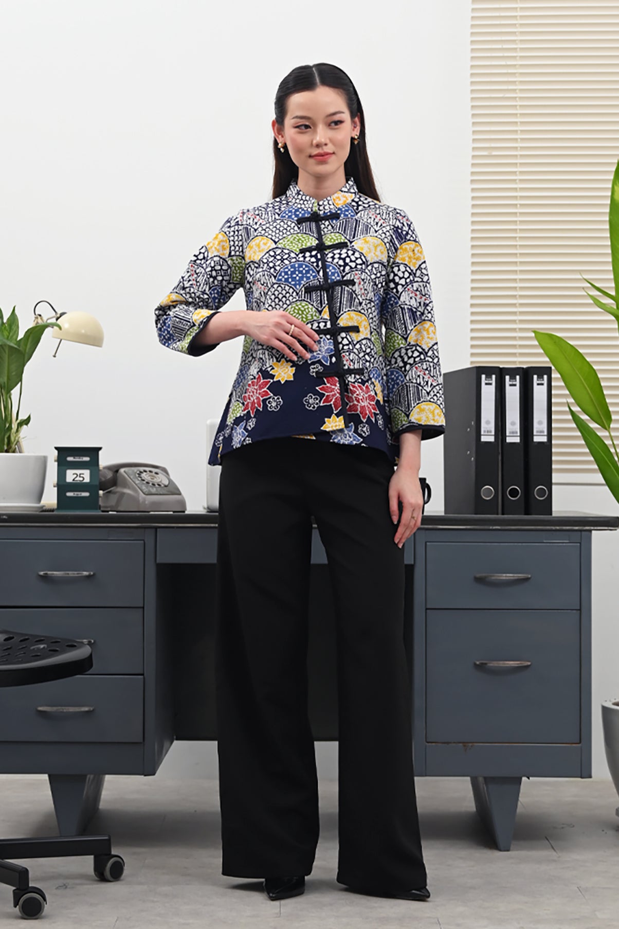 Vivi Wonogiren T4538