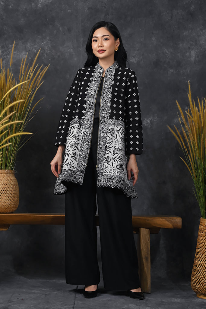 Ramona Dobi D0552