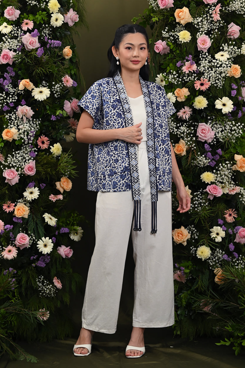 Outer Koin Short Cirebon T4198