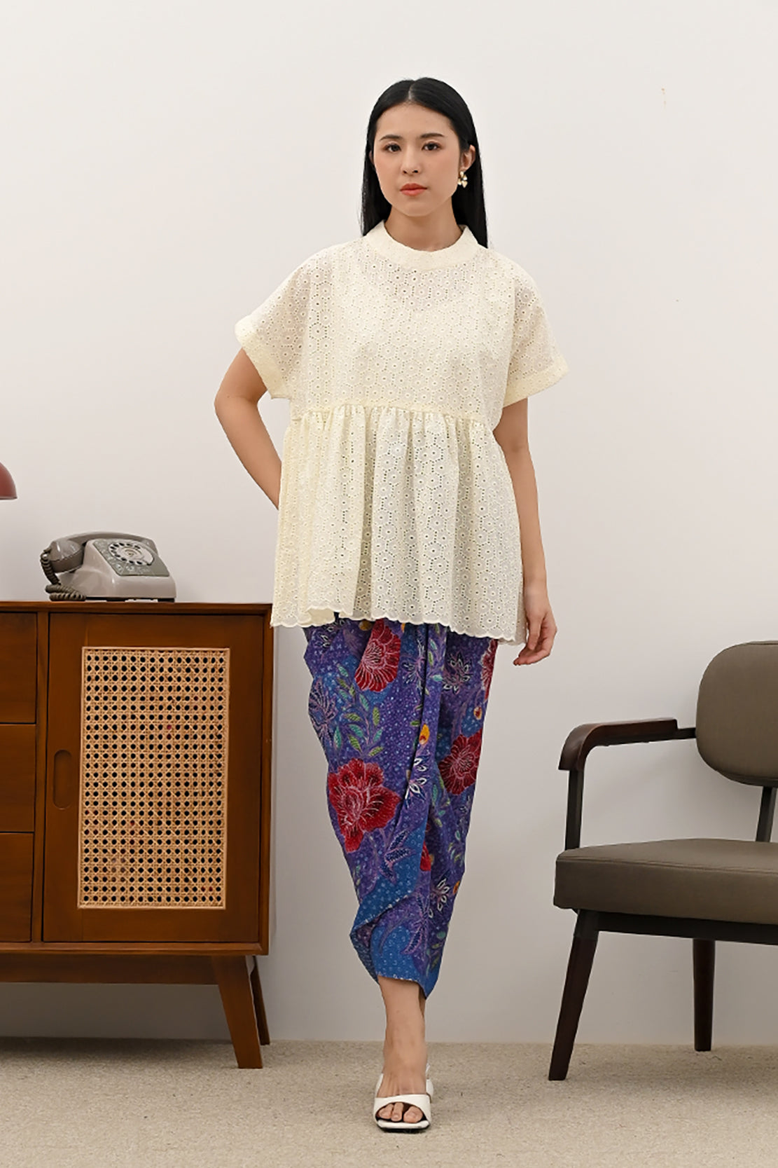 Nyiur Basic White T3996