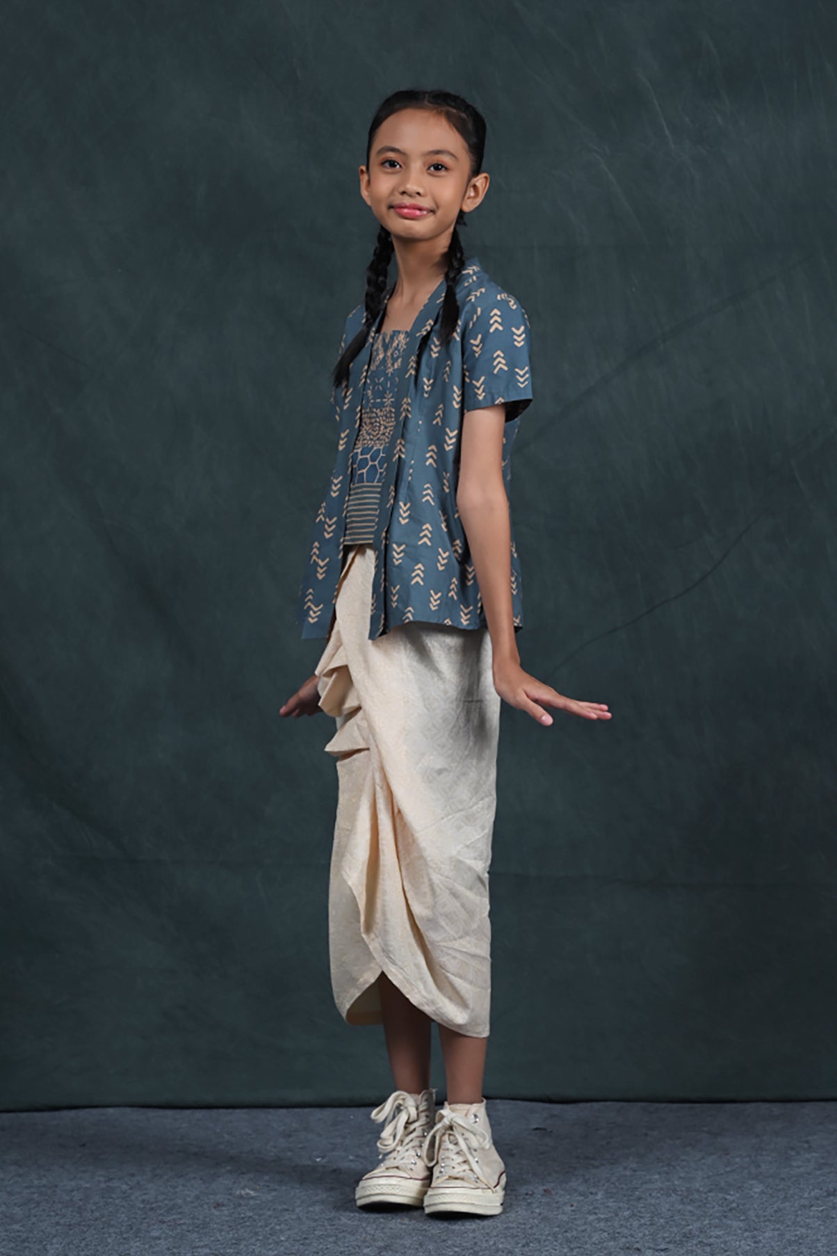 Kebaya Garut Short Blue K0005