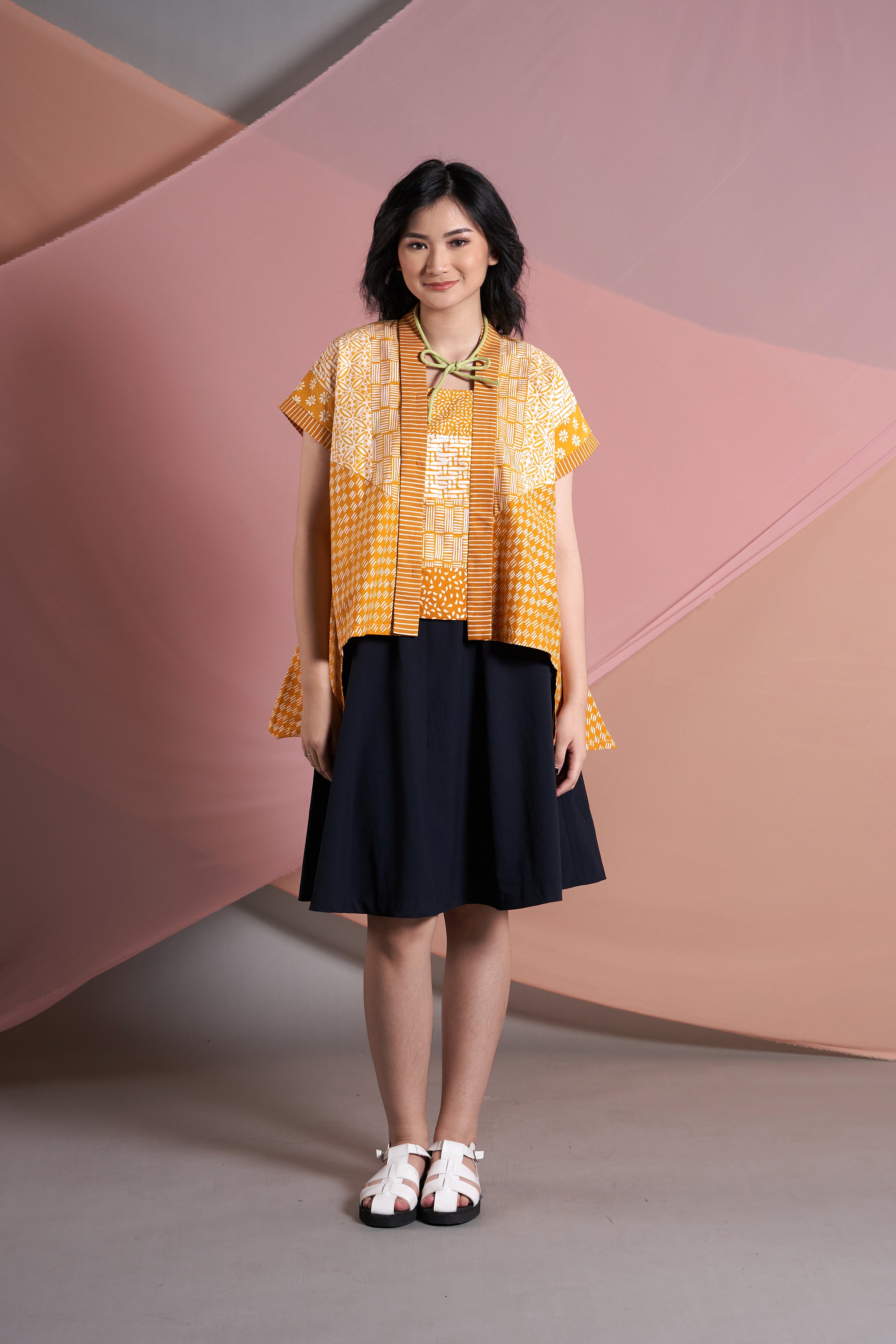 Aquamarin Yellow PART of Rona PART0026