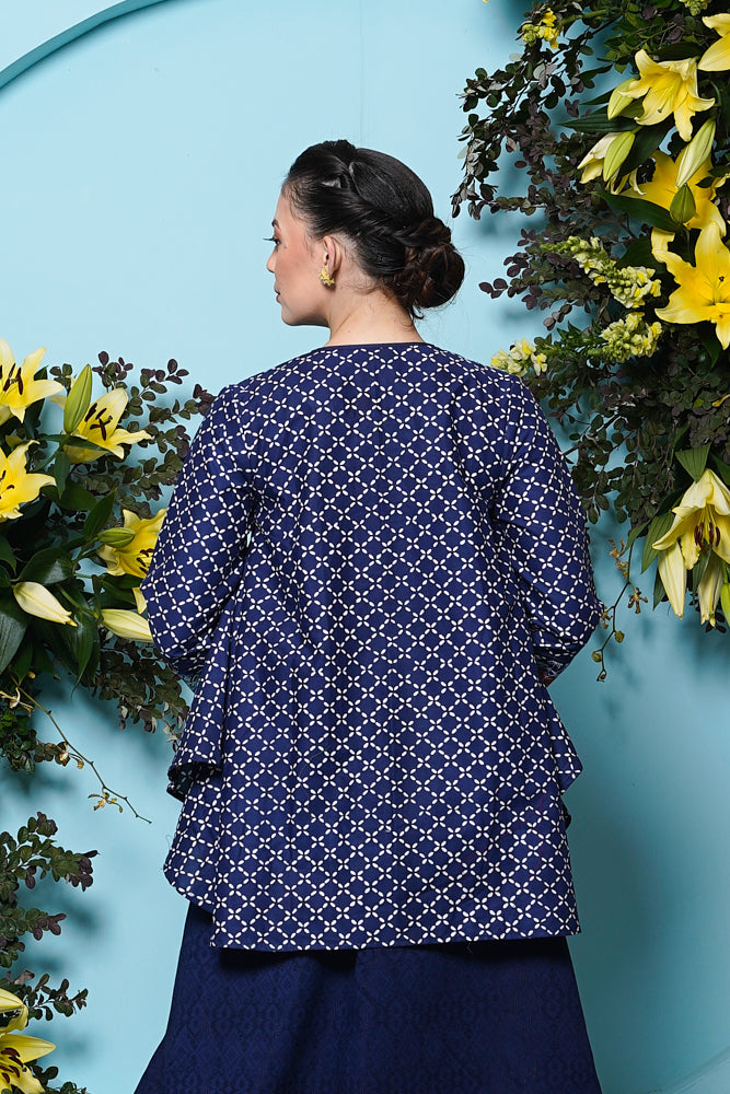 Tracy Jlamprang T2412