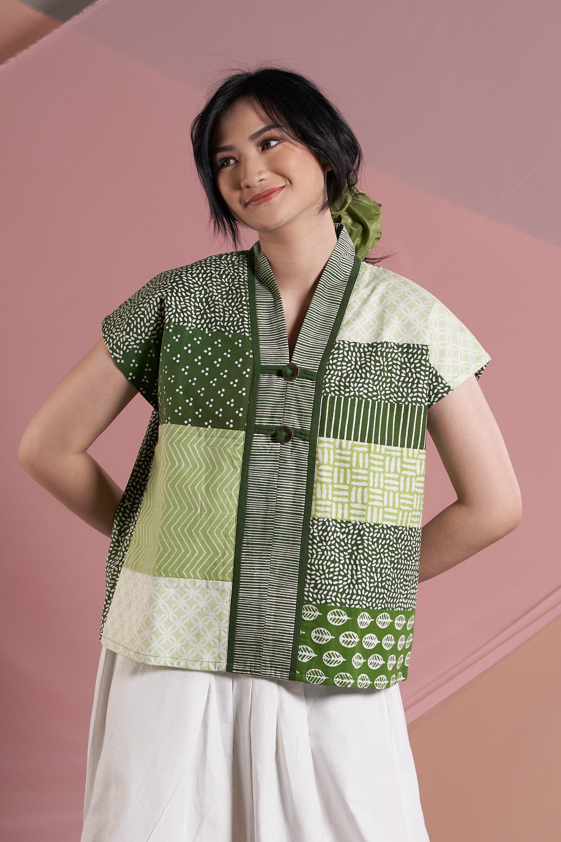 Dhini Green PART of Rona PART0027