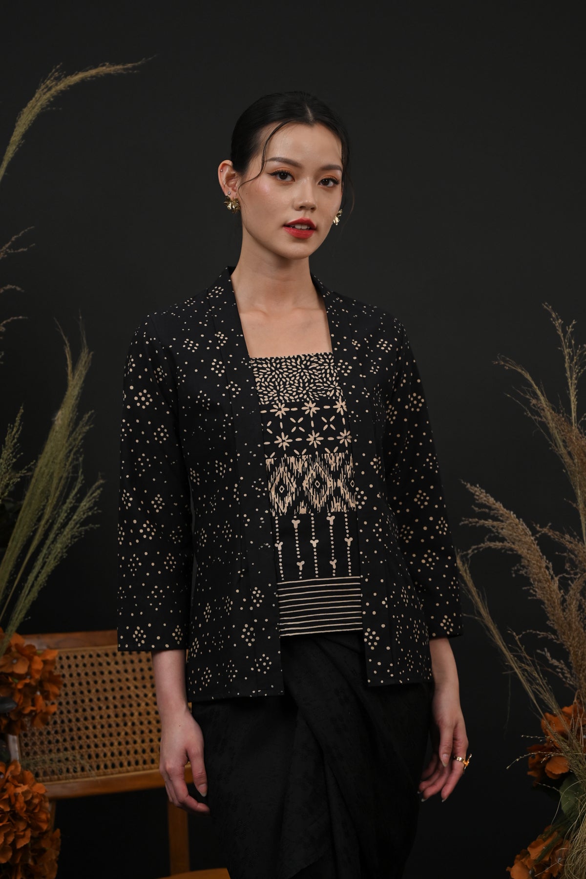 Kebaya Long Garut Cemani T6183