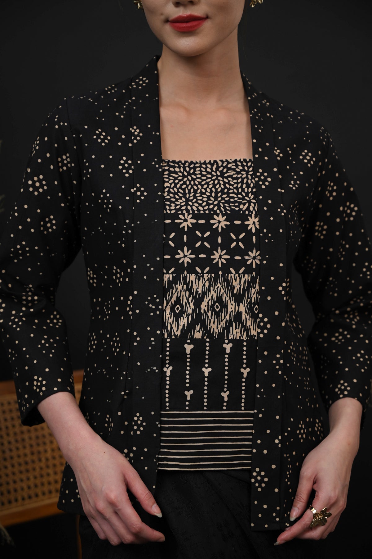 Kebaya Long Garut Cemani T6183